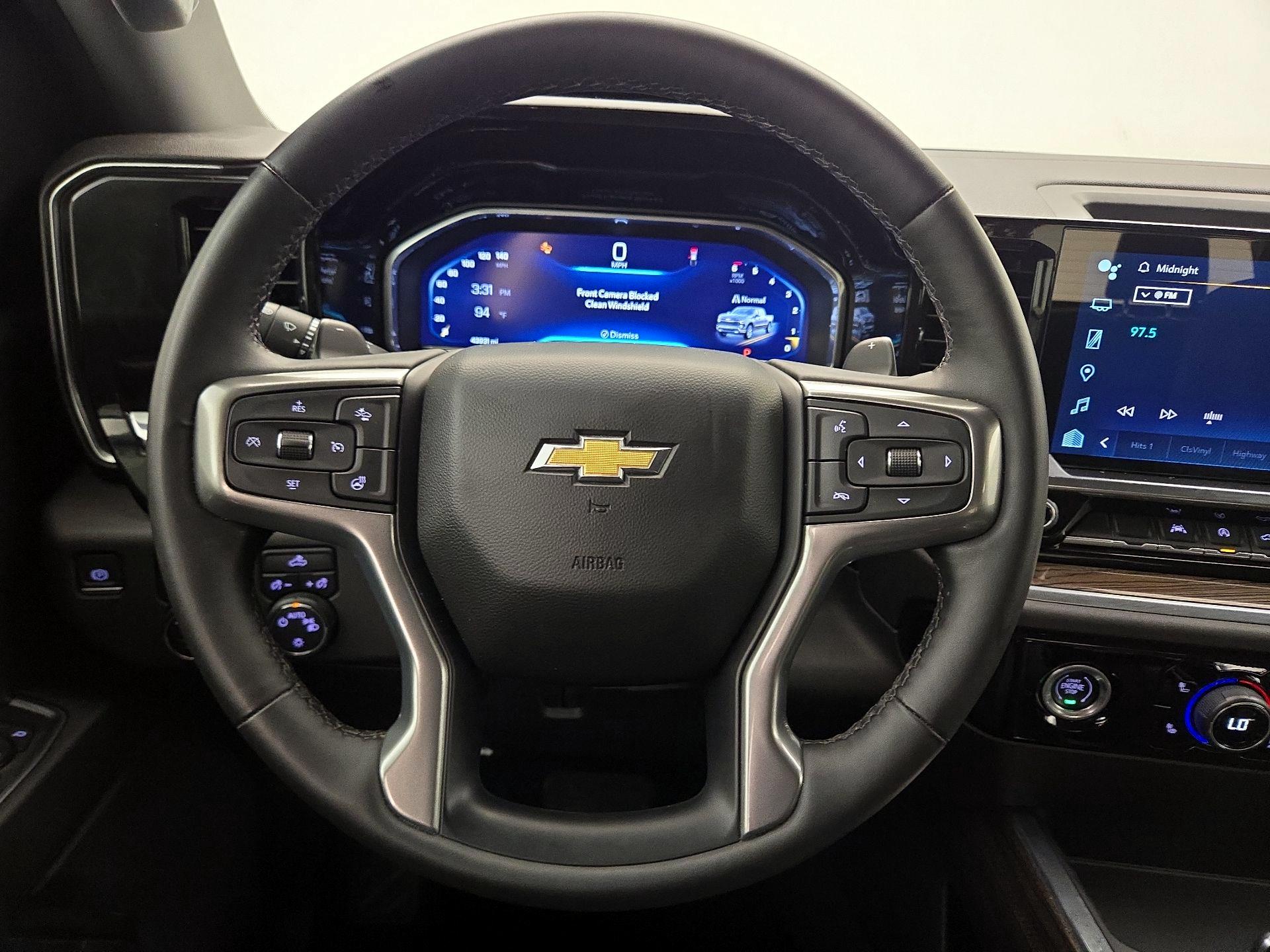 Thumbnail: 2023 Chevrolet Silverado 1500 - 10