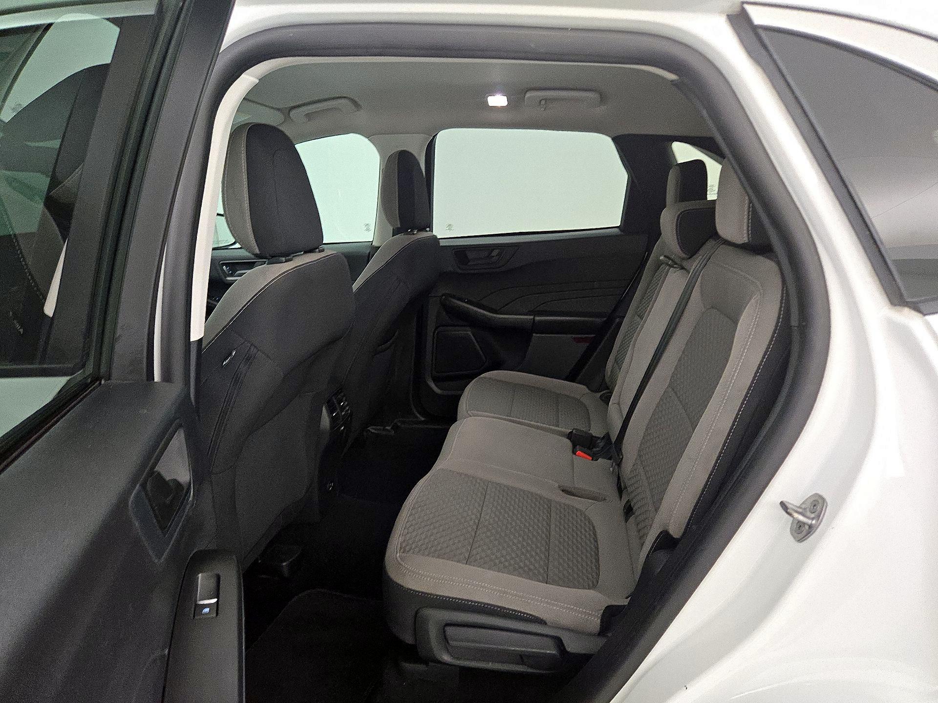 Thumbnail: 2022 Ford Escape - 19