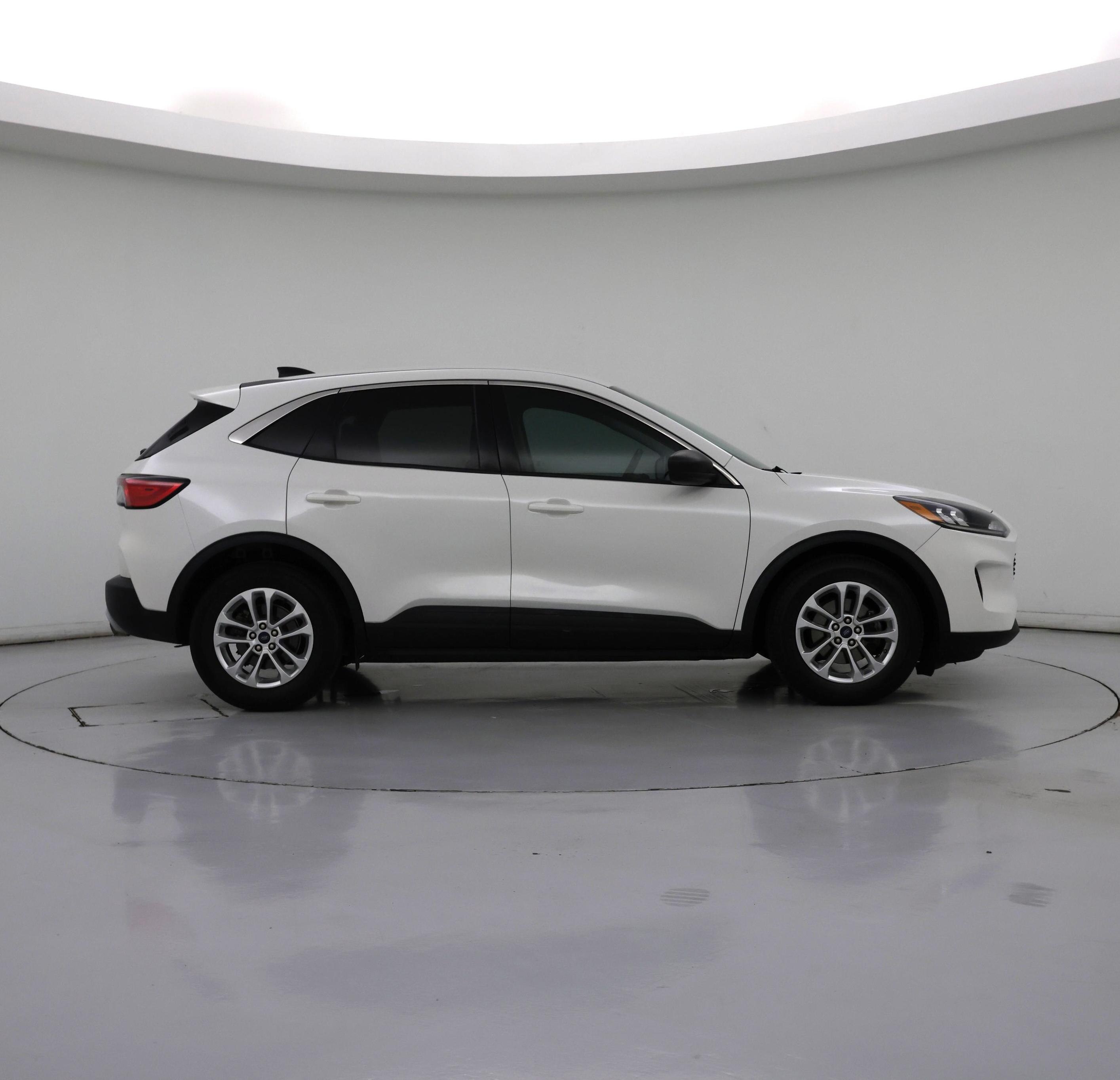 Thumbnail: 2022 Ford Escape - 7