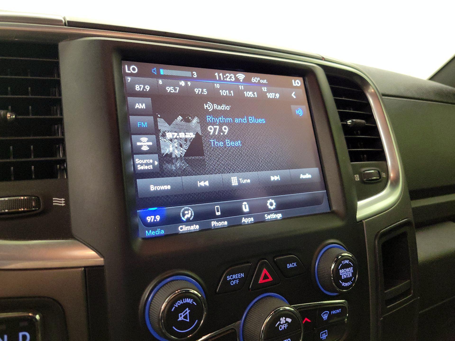 Thumbnail: 2021 RAM 1500 Classic - 15