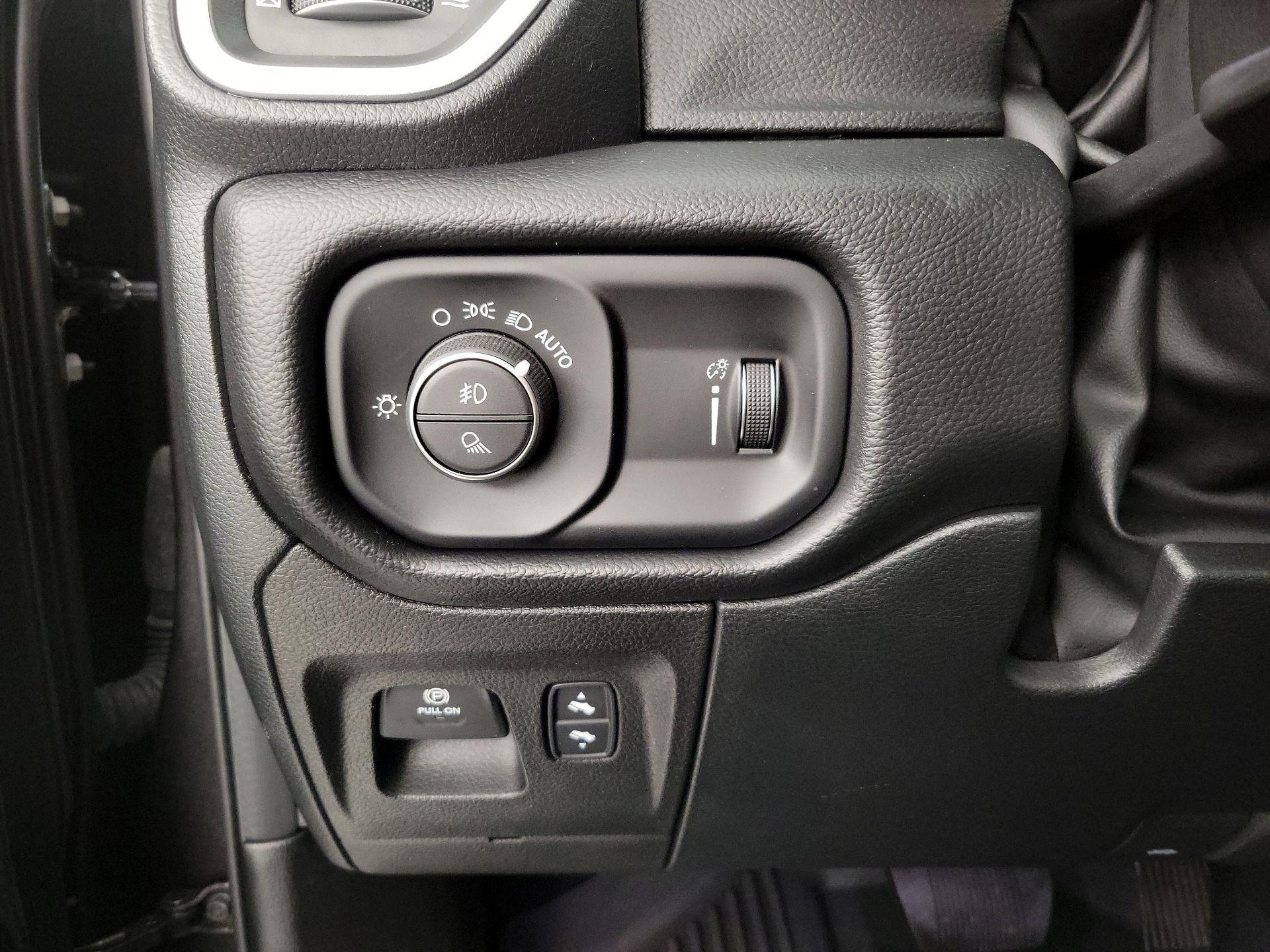 Thumbnail: 2022 RAM 1500 - 13