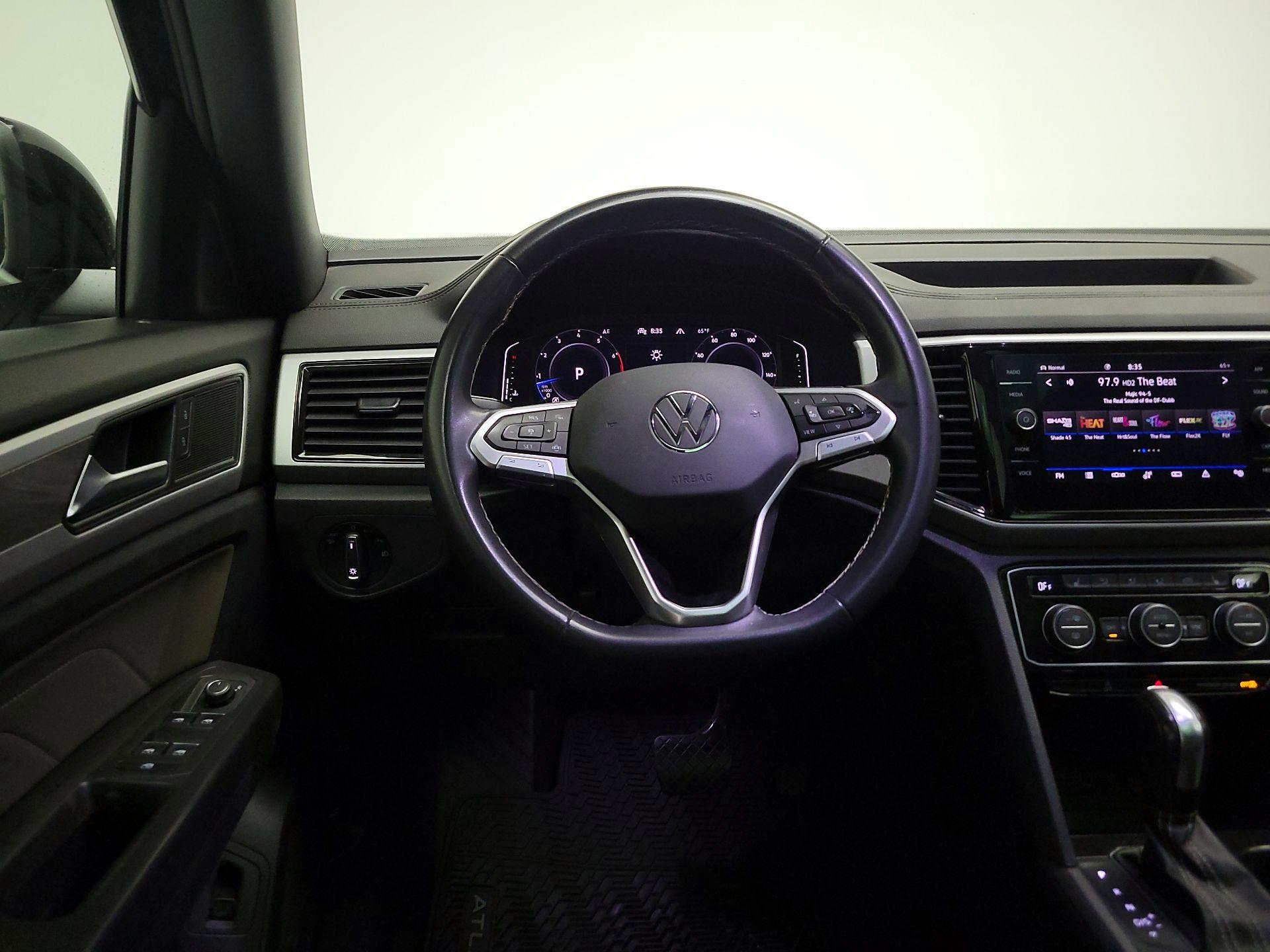 Thumbnail: 2023 Volkswagen Atlas - 10