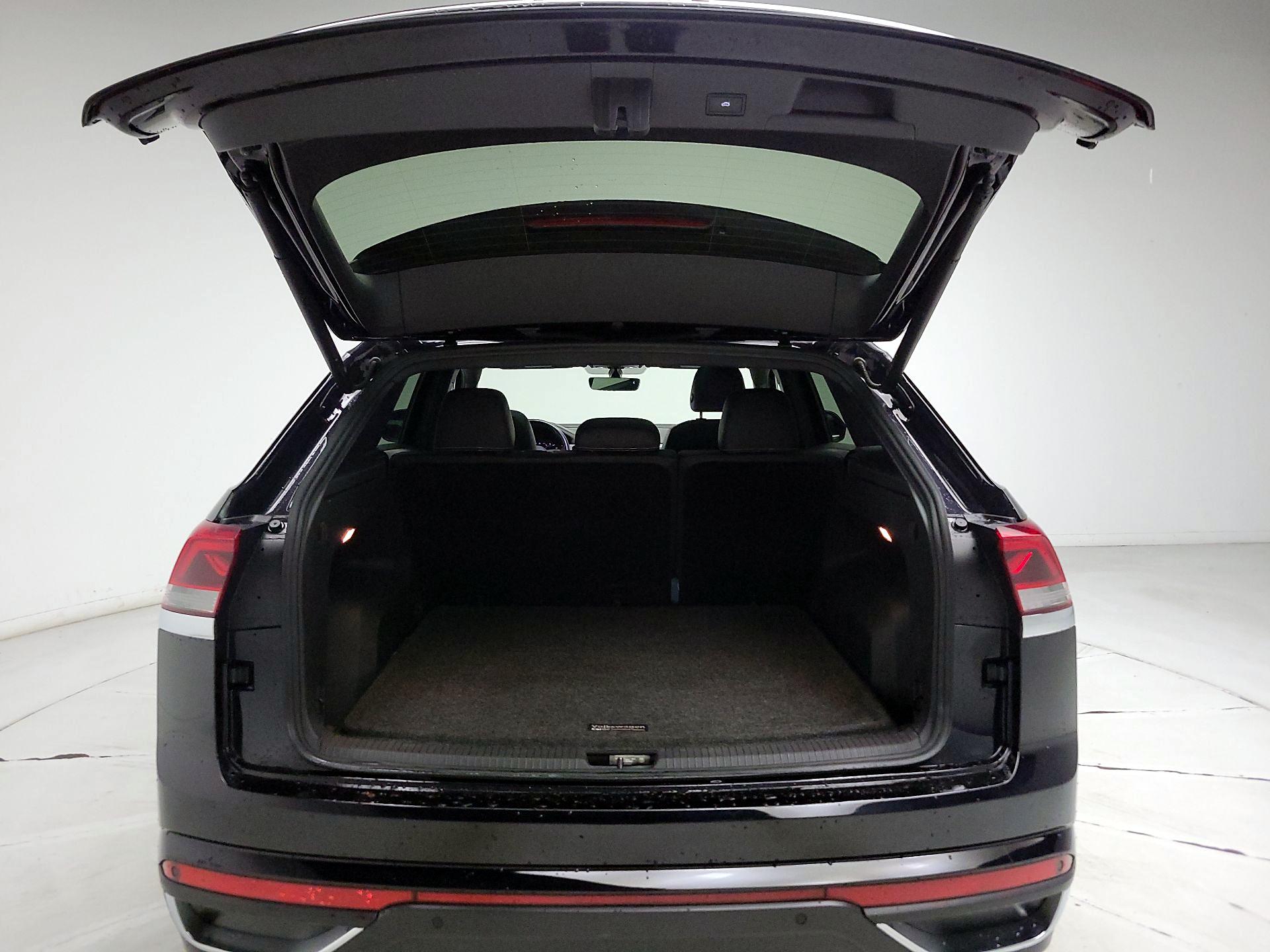 Thumbnail: 2023 Volkswagen Atlas - 20