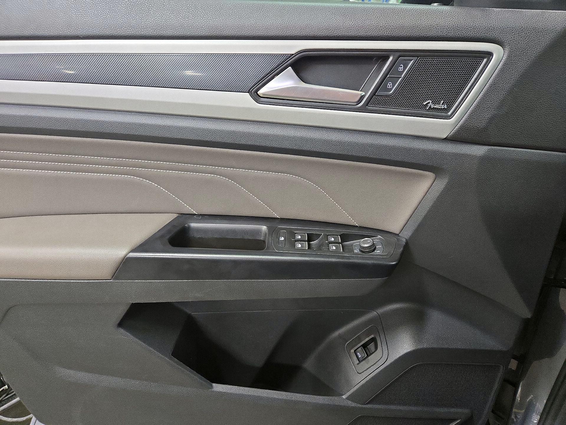 Thumbnail: 2021 Volkswagen Atlas - 12