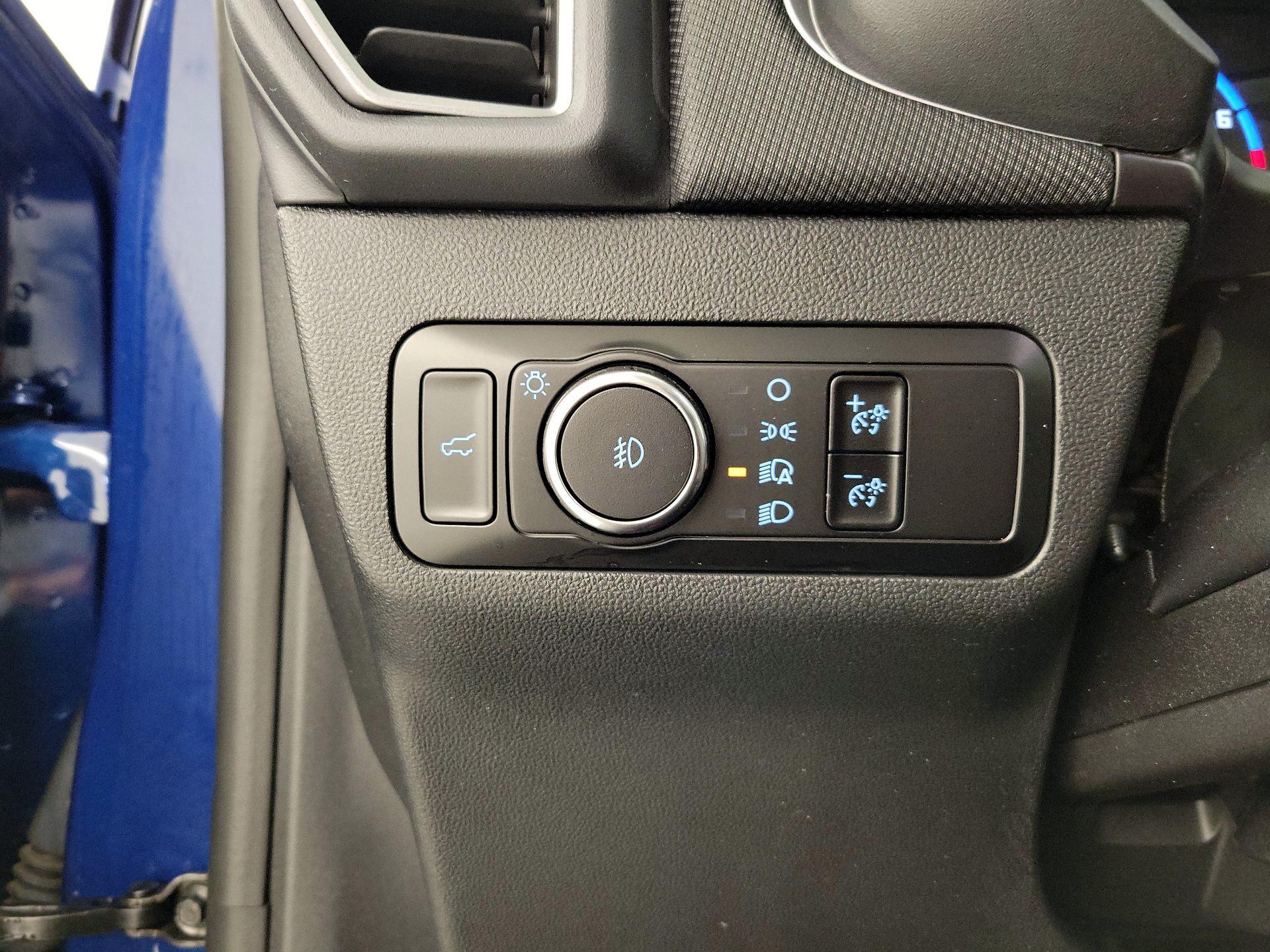 Thumbnail: 2023 Ford Bronco Sport - 13