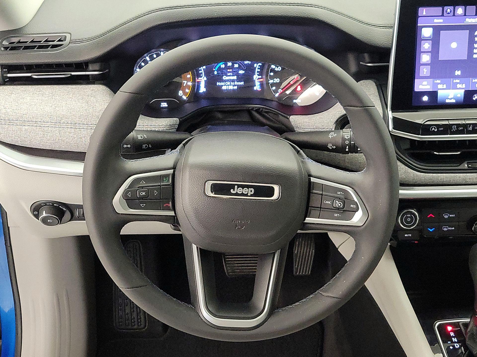 Thumbnail: 2022 Jeep Compass - 10