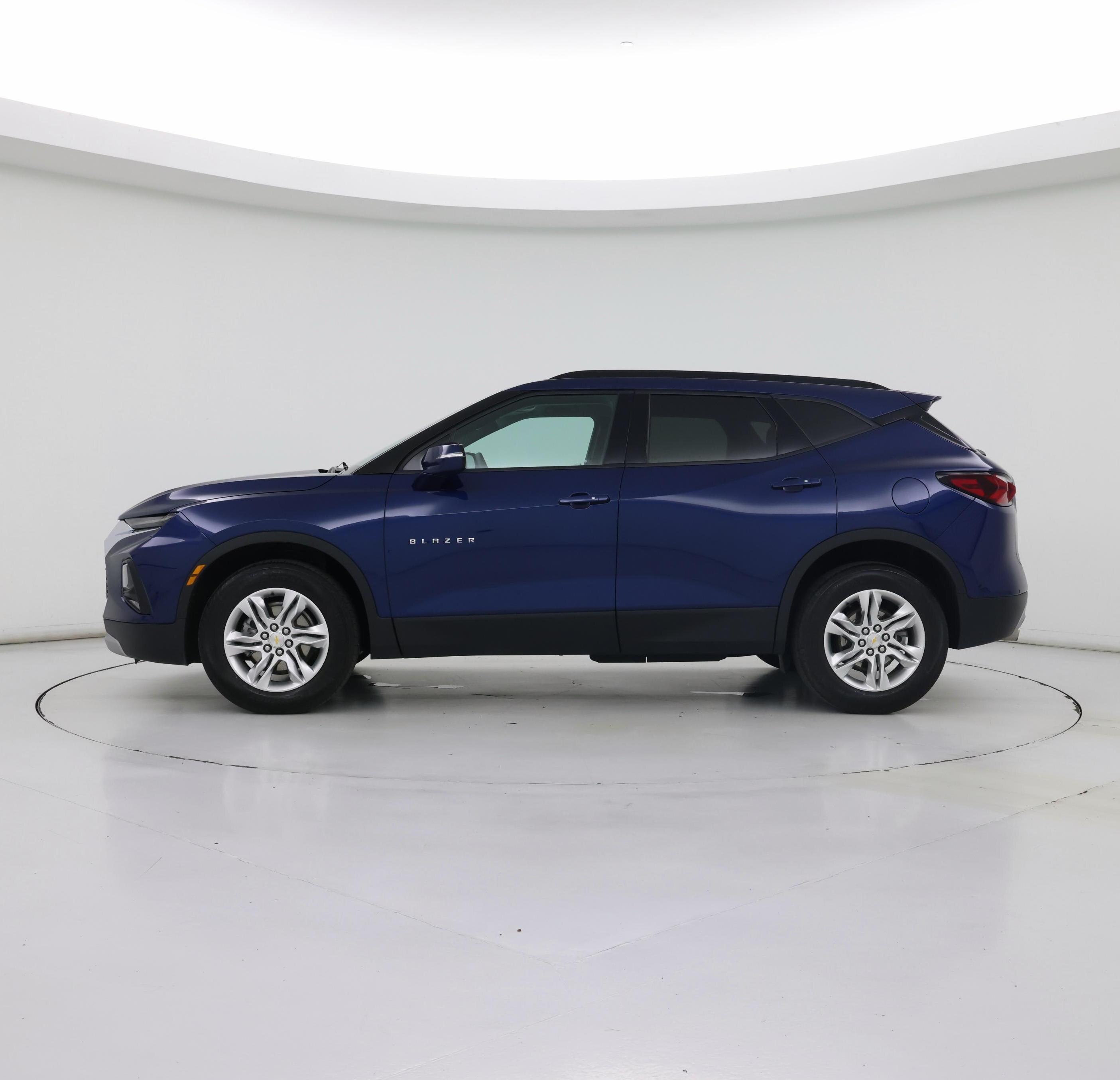Thumbnail: 2022 Chevrolet Blazer - 3