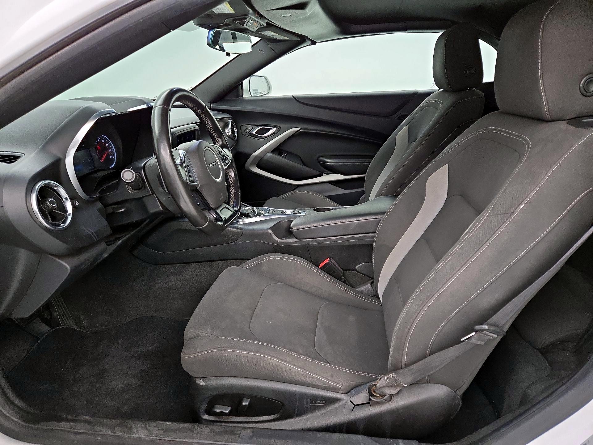 Thumbnail: 2020 Chevrolet Camaro - 11