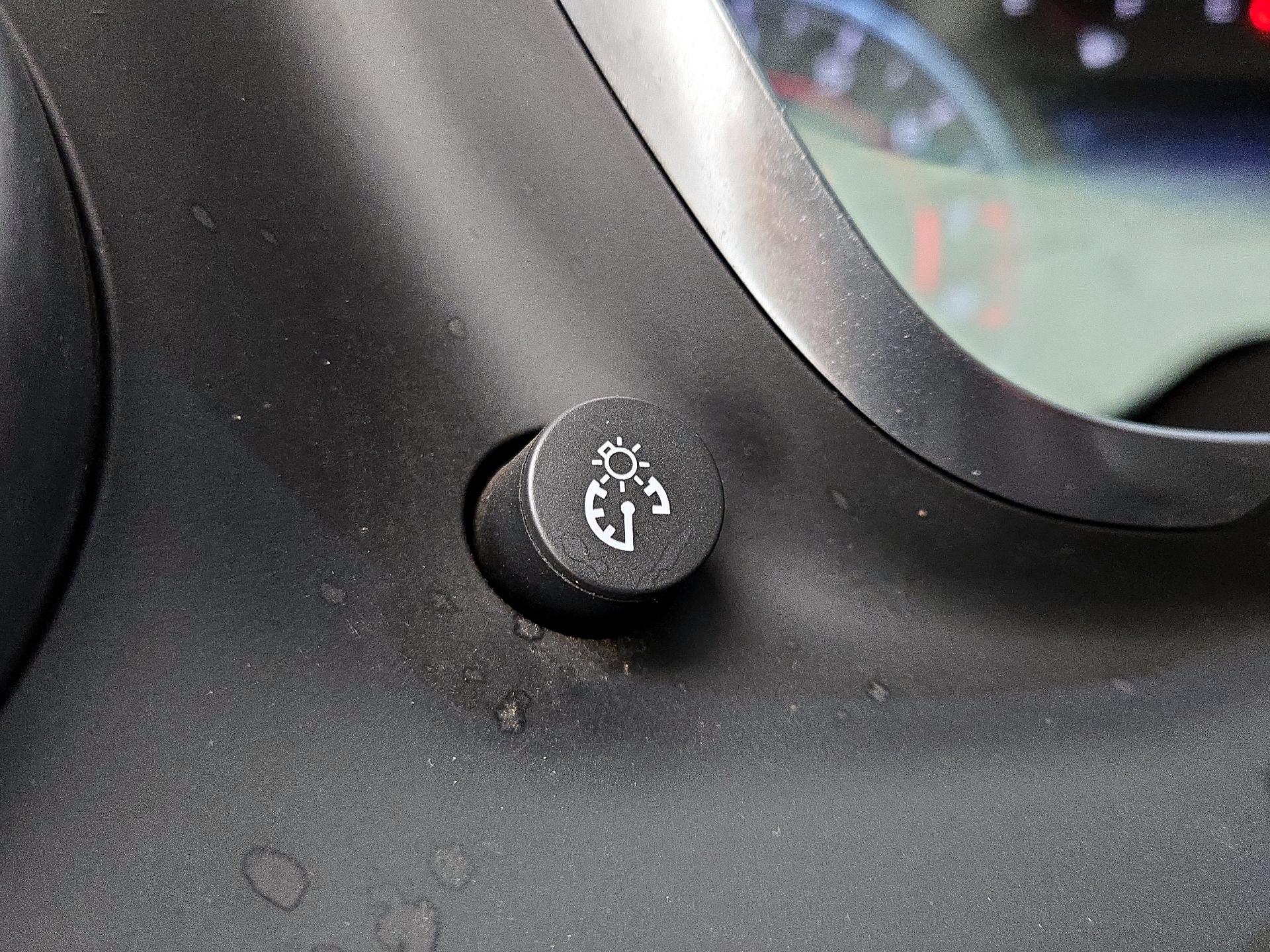 Thumbnail: 2020 Chevrolet Camaro - 13