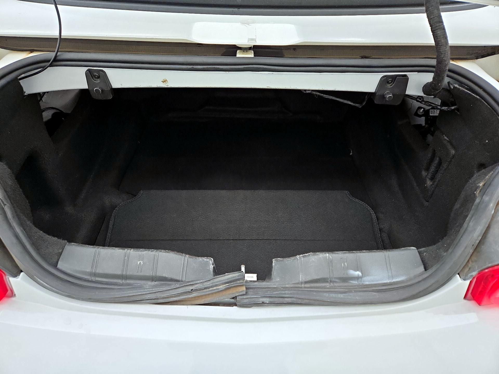 Thumbnail: 2020 Chevrolet Camaro - 19