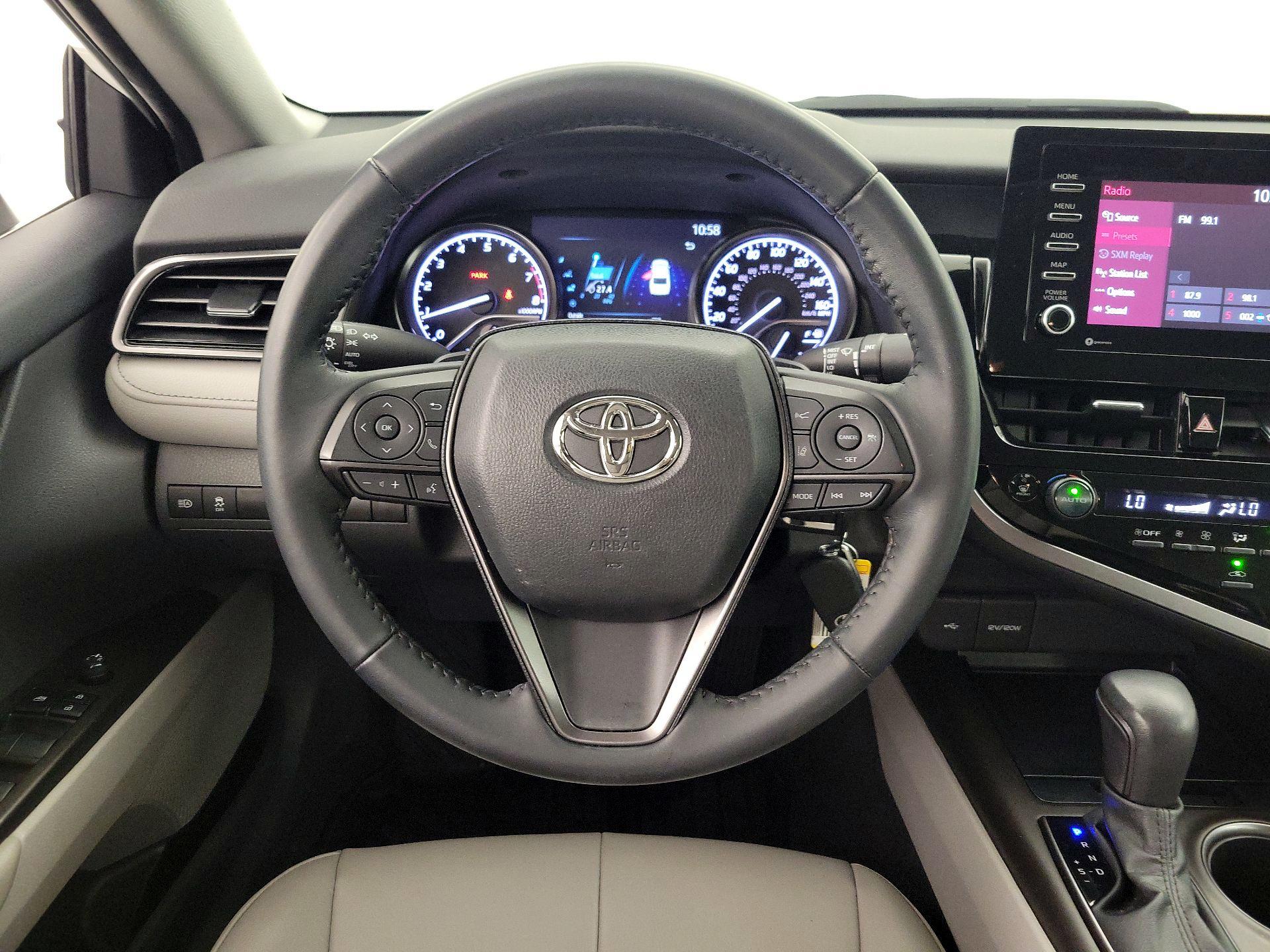 Thumbnail: 2023 Toyota Camry - 10