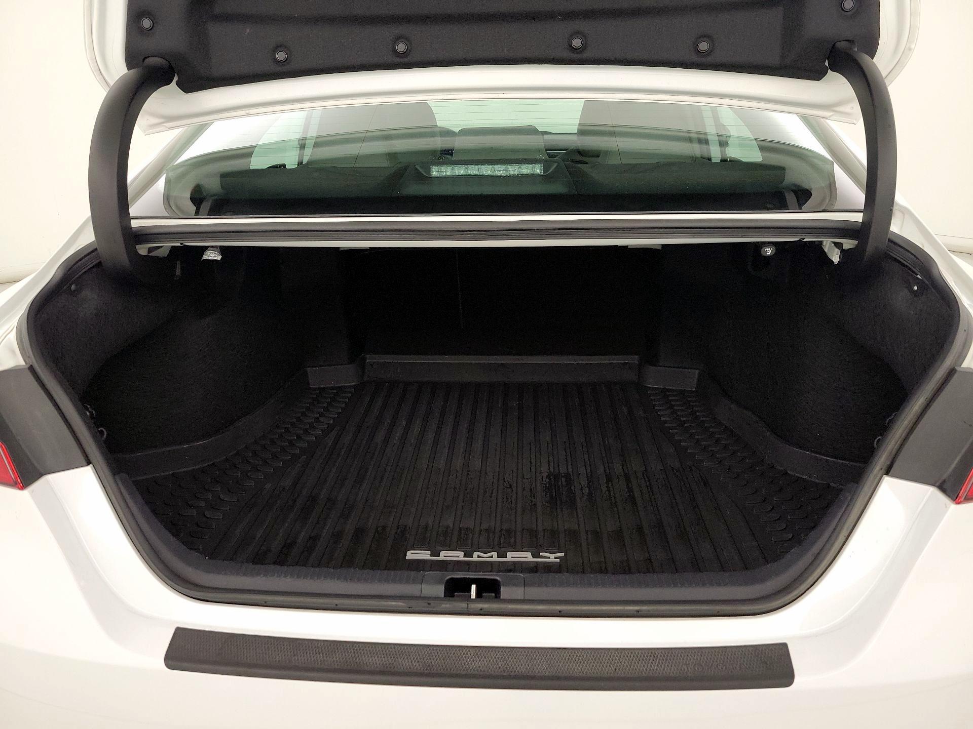 Thumbnail: 2023 Toyota Camry - 19