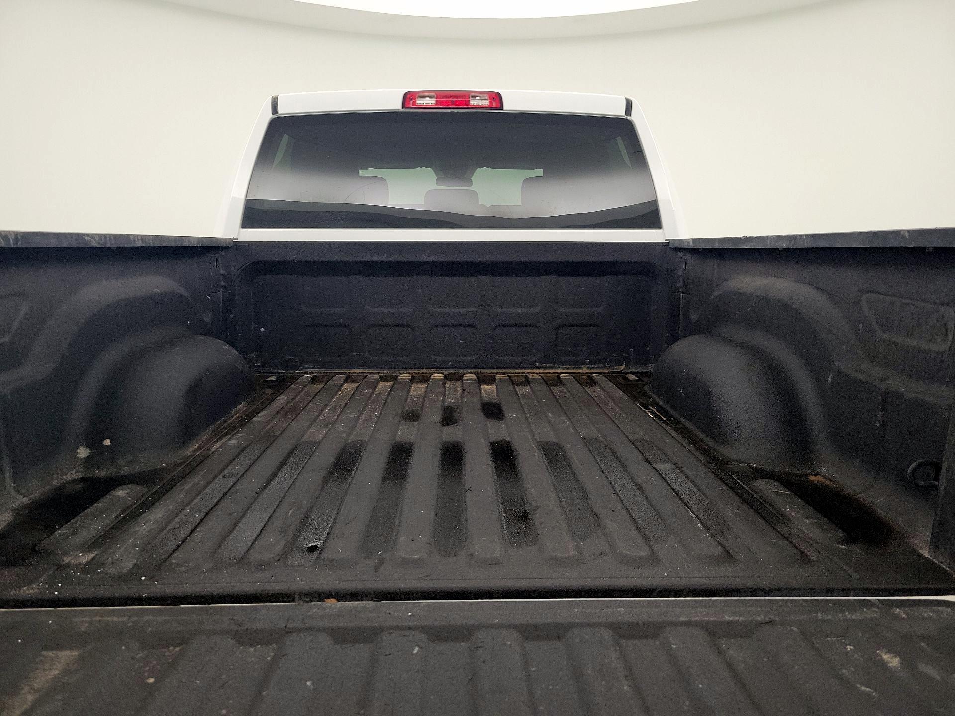 Thumbnail: 2021 RAM 1500 Classic - 19