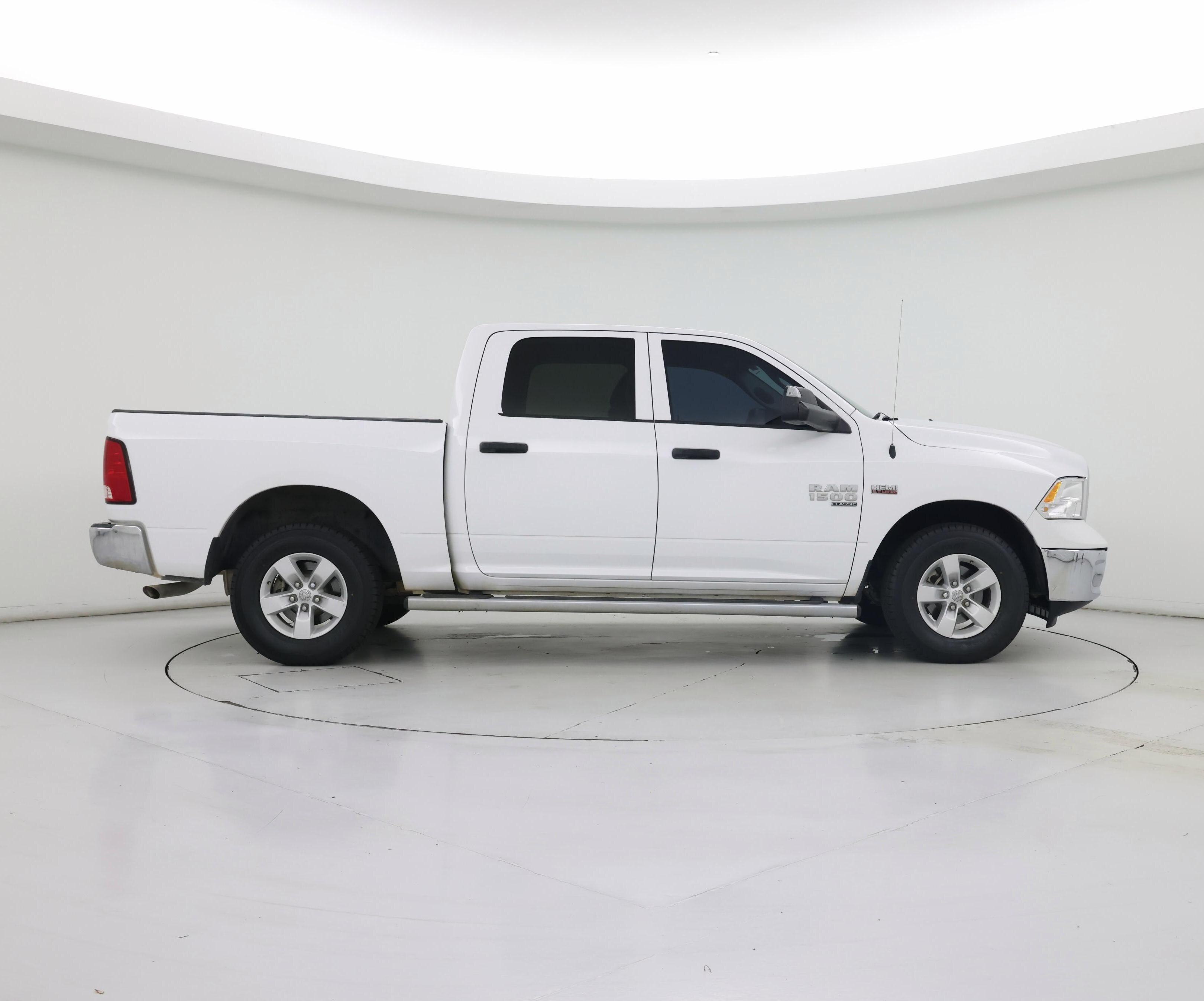 Thumbnail: 2021 RAM 1500 Classic - 7