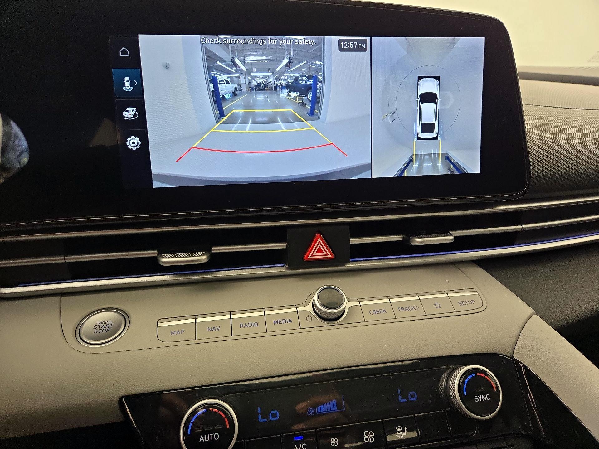 Thumbnail: 2024 Hyundai Elantra - 15