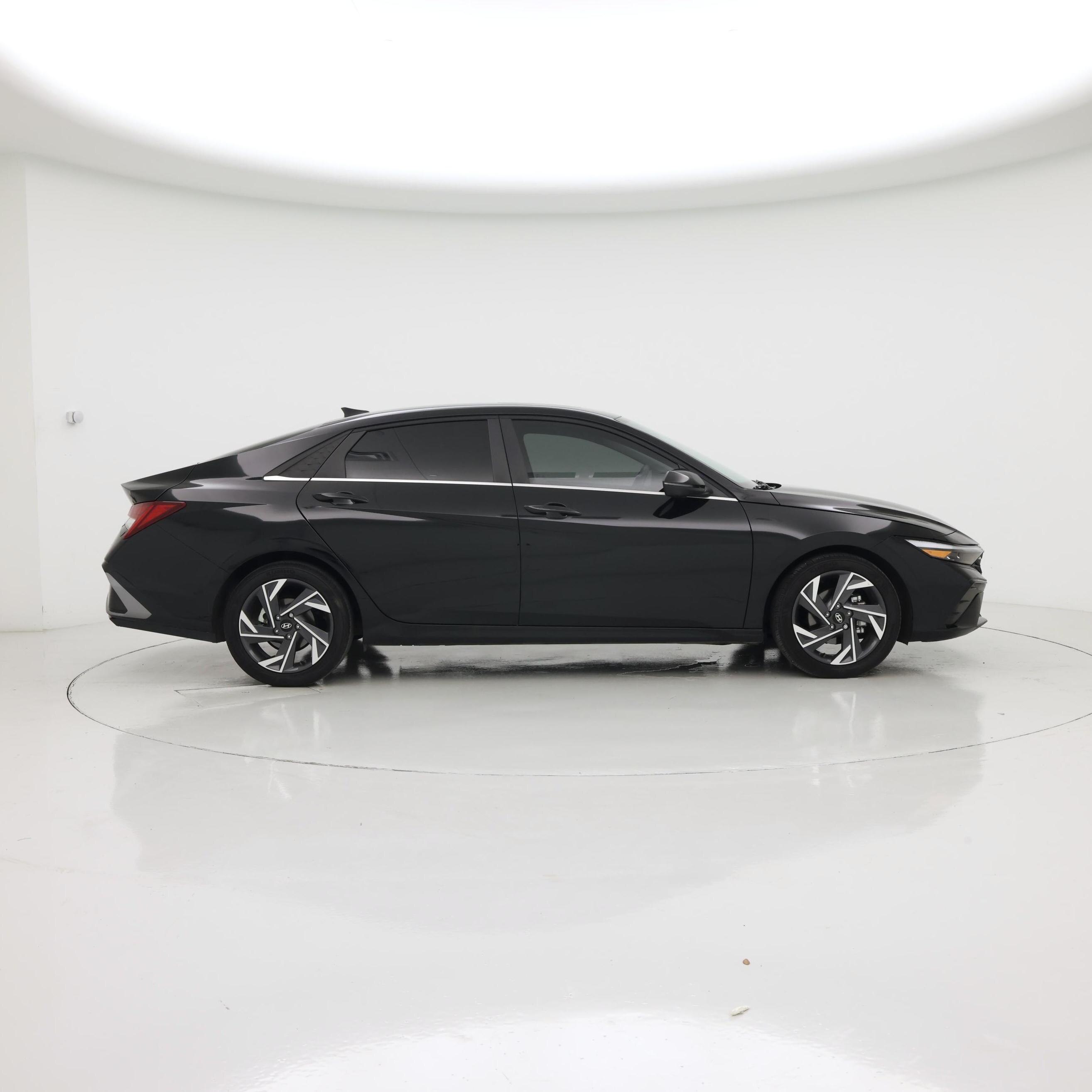 Thumbnail: 2024 Hyundai Elantra - 7