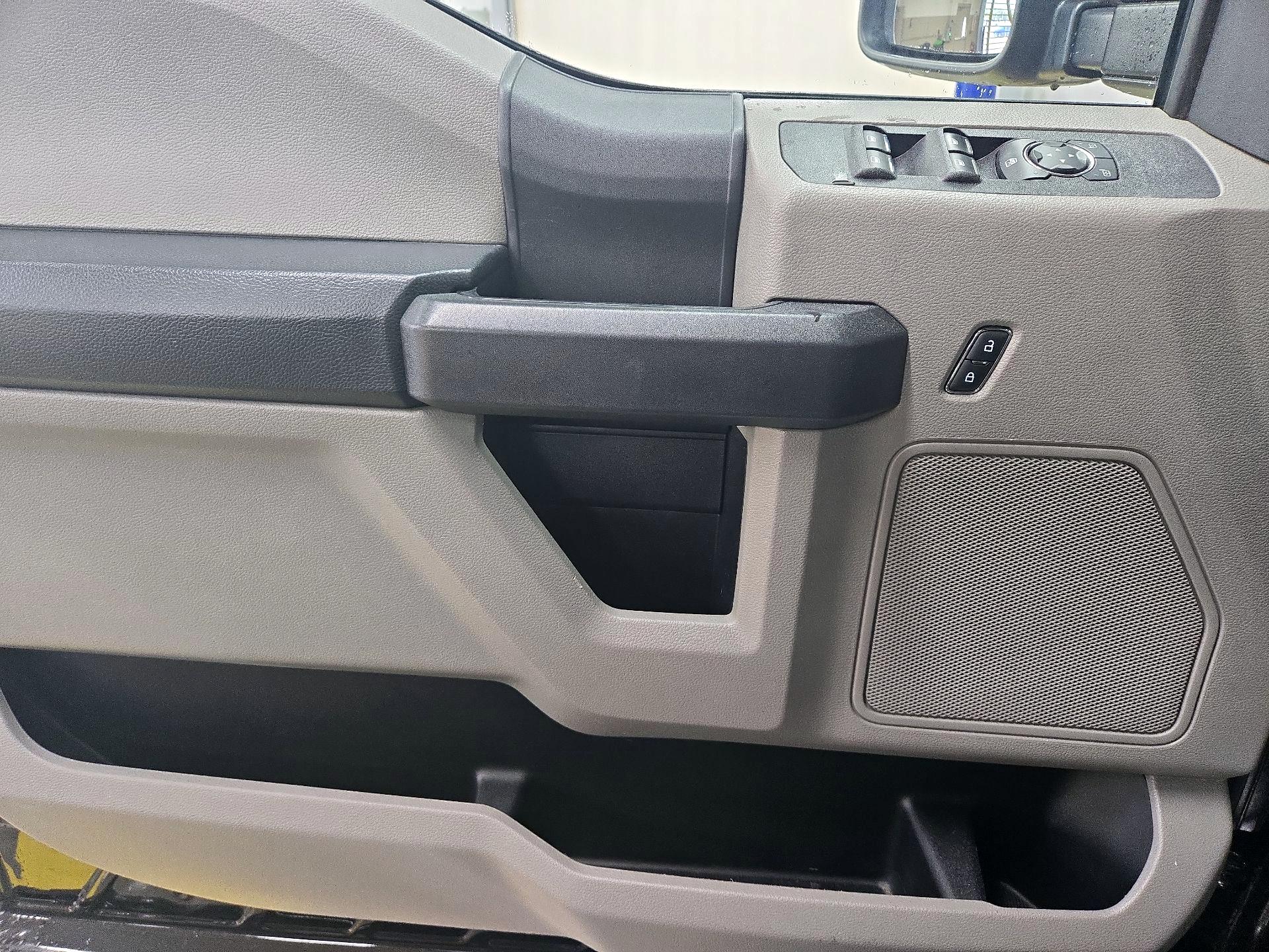 Thumbnail: 2021 Ford F-250 - 12