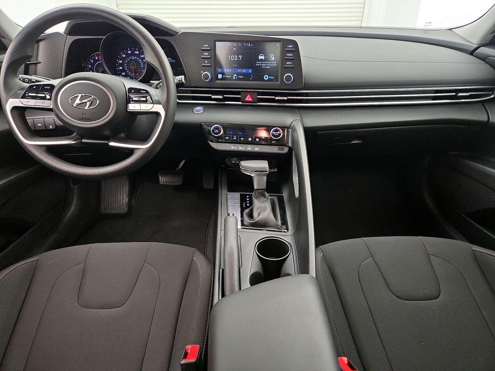 Thumbnail: 2023 Hyundai Elantra - 9