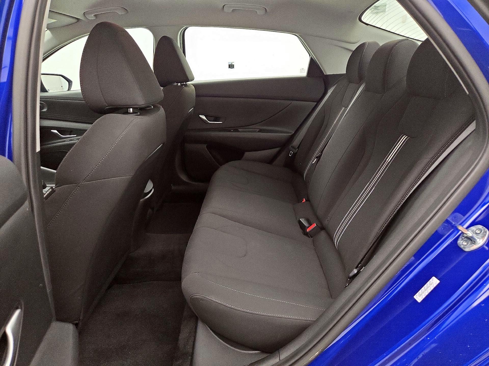 Thumbnail: 2023 Hyundai Elantra - 19