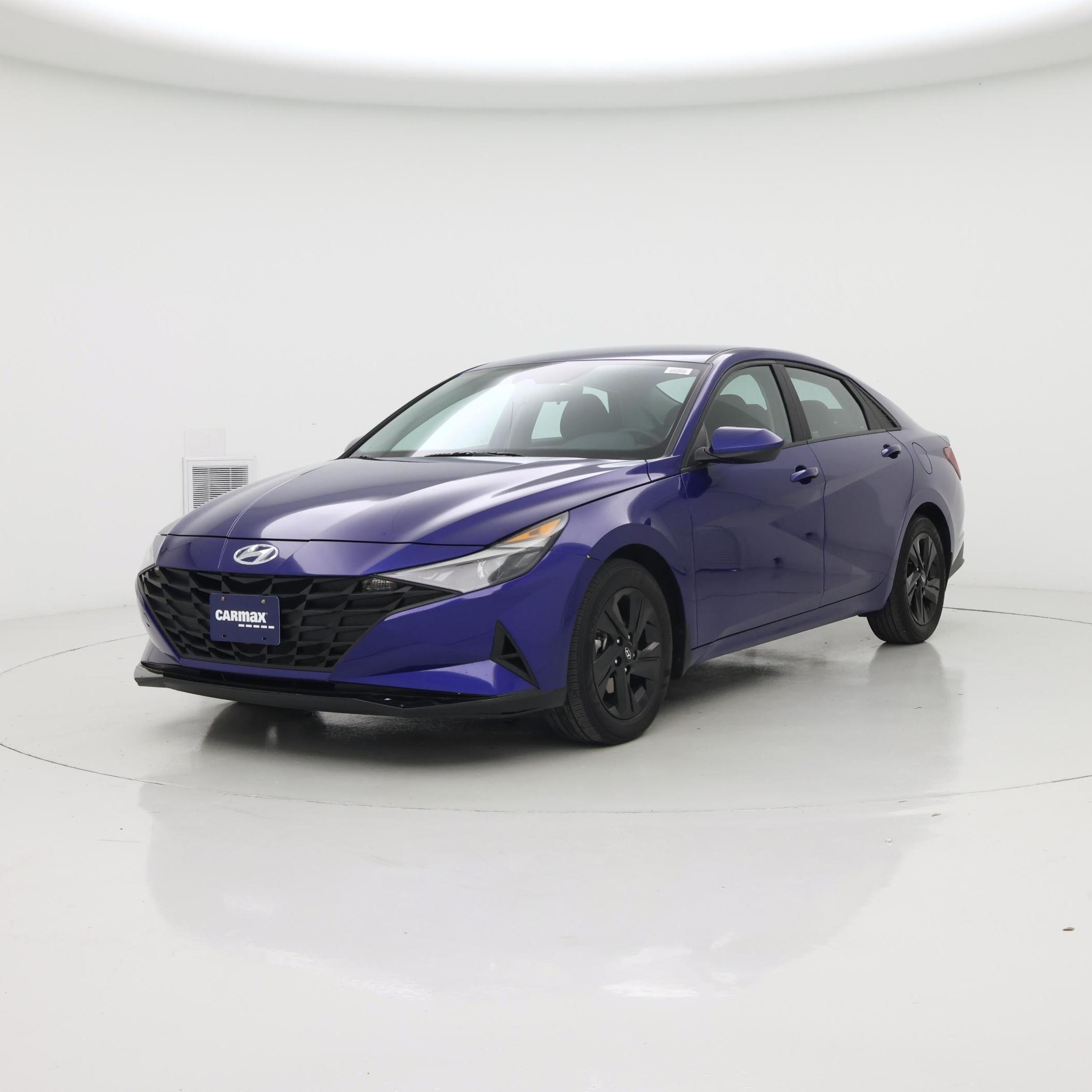 Thumbnail: 2023 Hyundai Elantra - 4