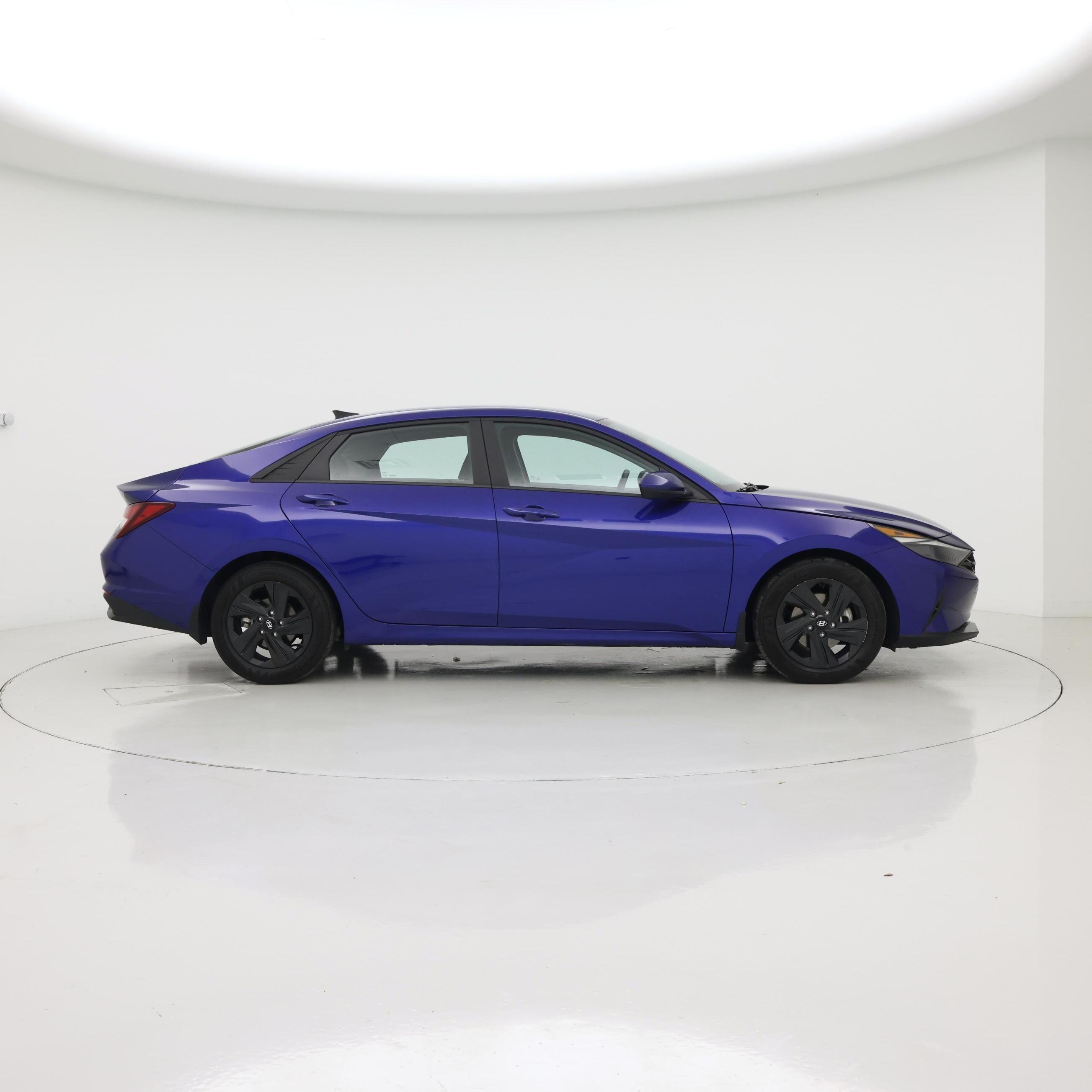 Thumbnail: 2023 Hyundai Elantra - 7