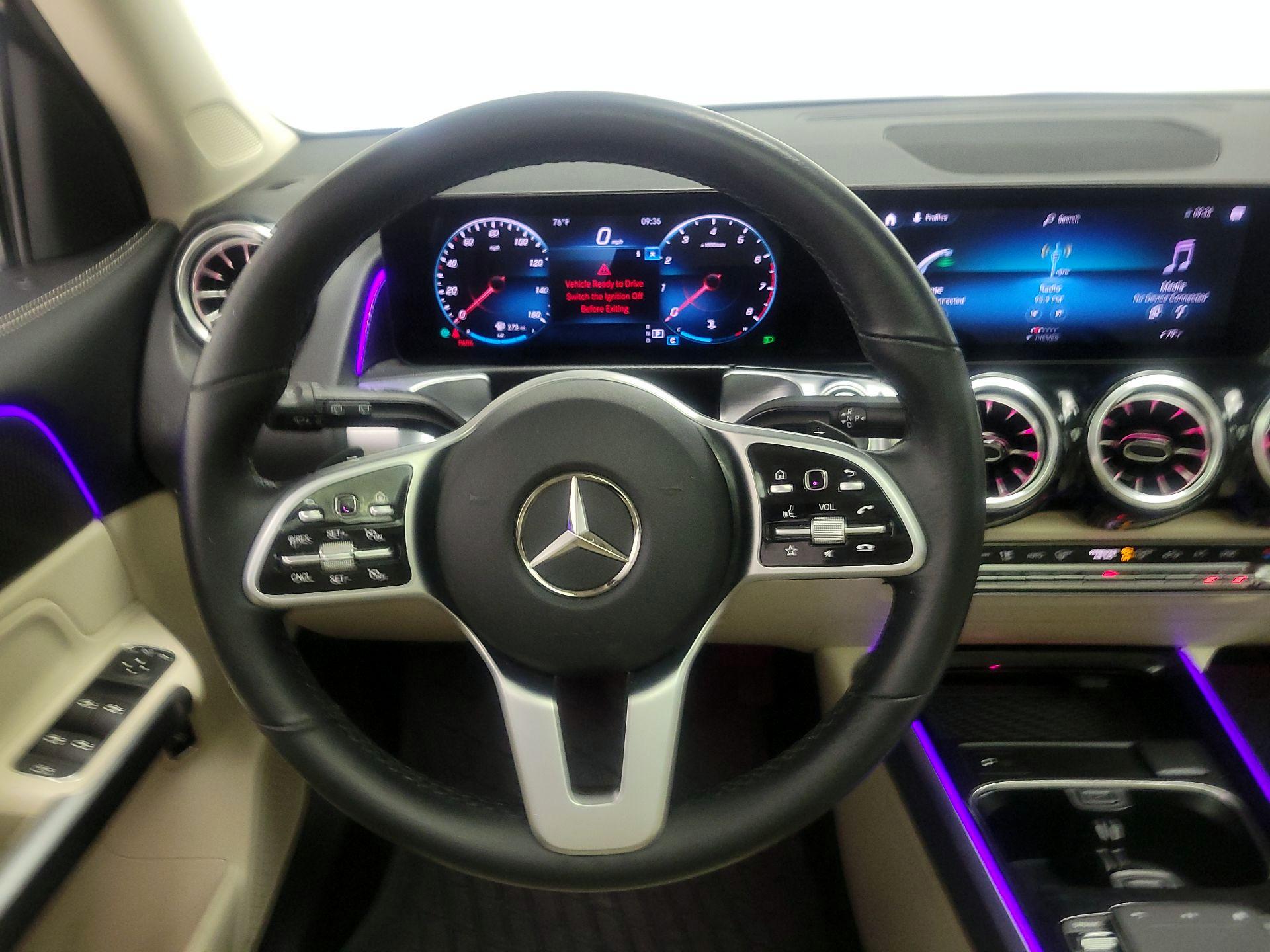 Thumbnail: 2022 Mercedes-Benz GLB - 10