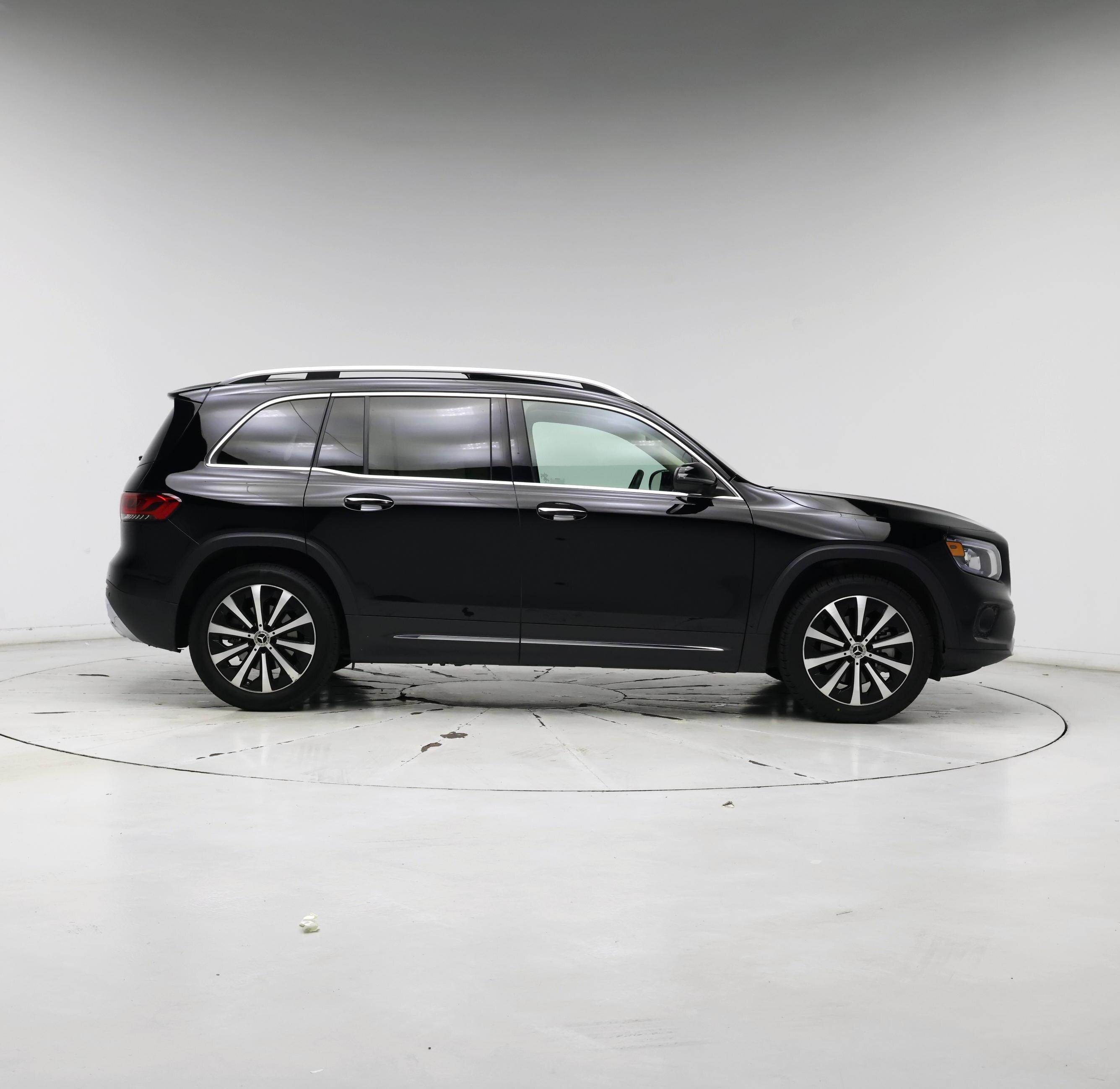 Thumbnail: 2022 Mercedes-Benz GLB - 7