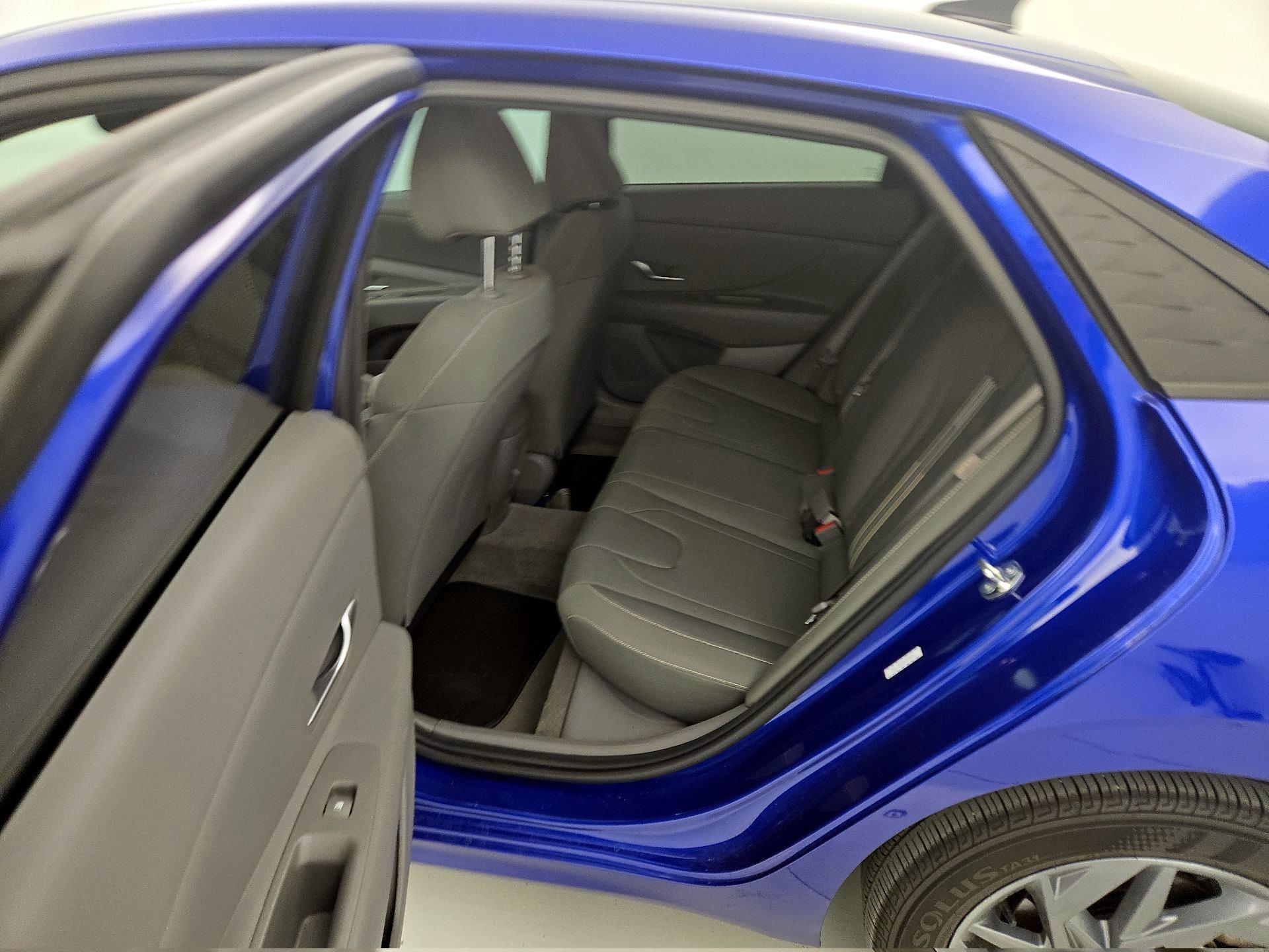 Thumbnail: 2024 Hyundai Elantra - 19