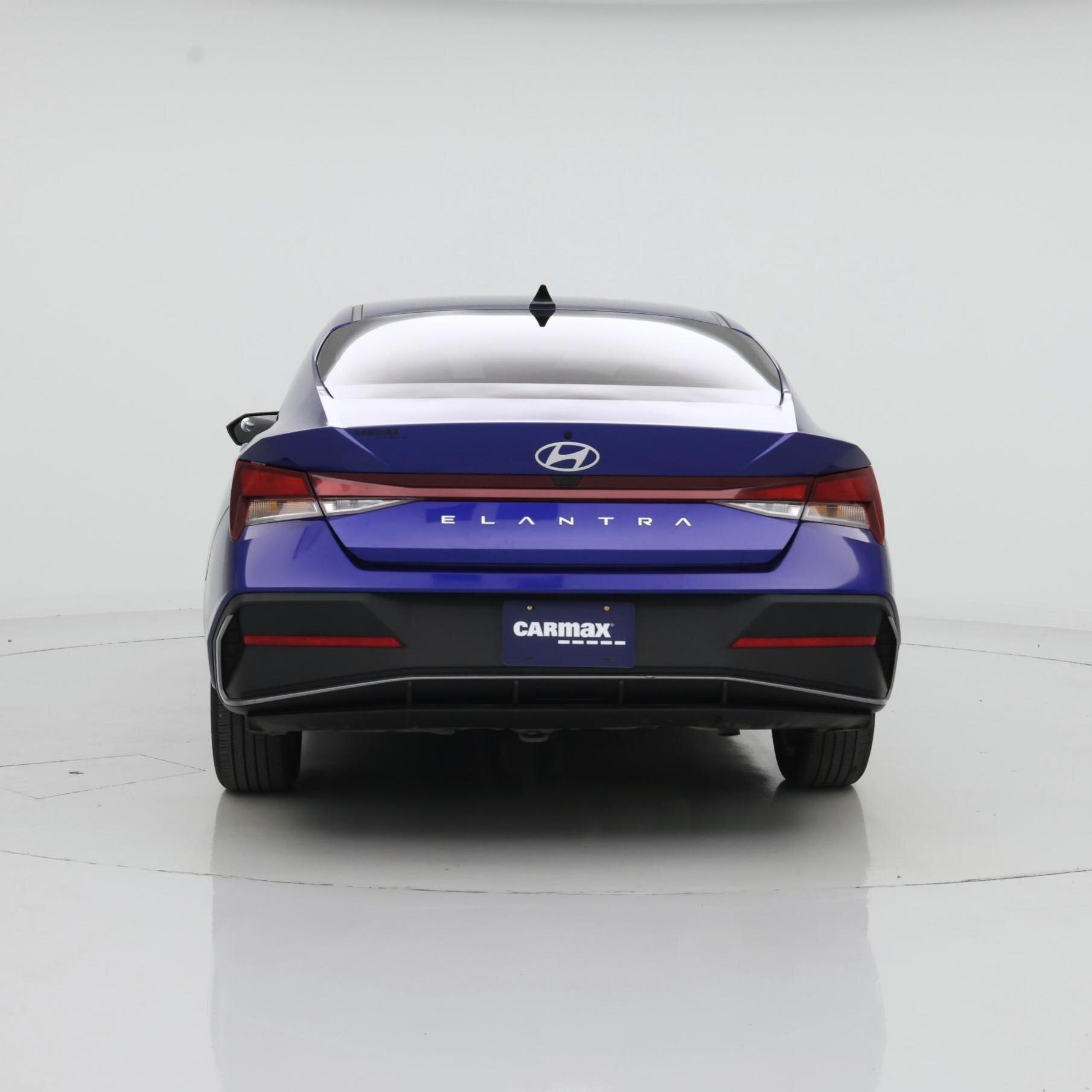 Thumbnail: 2024 Hyundai Elantra - 6