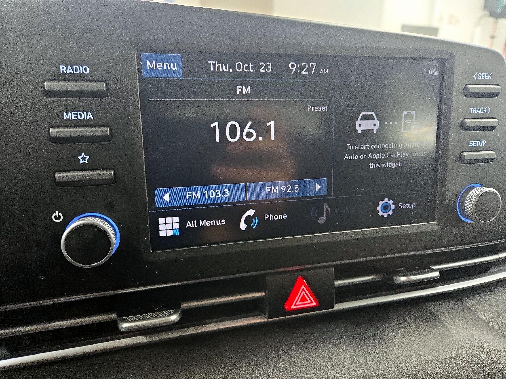 Thumbnail: 2023 Hyundai Elantra - 15