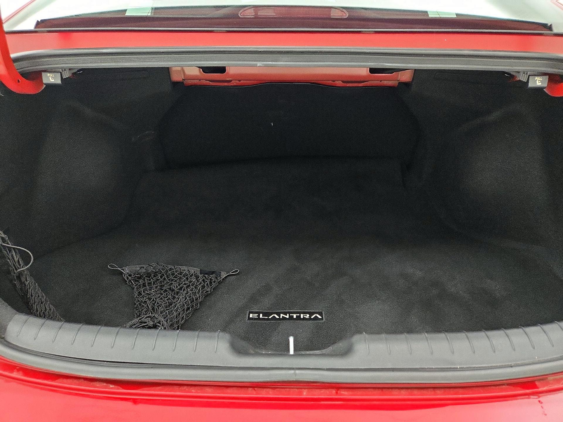 Thumbnail: 2023 Hyundai Elantra - 20