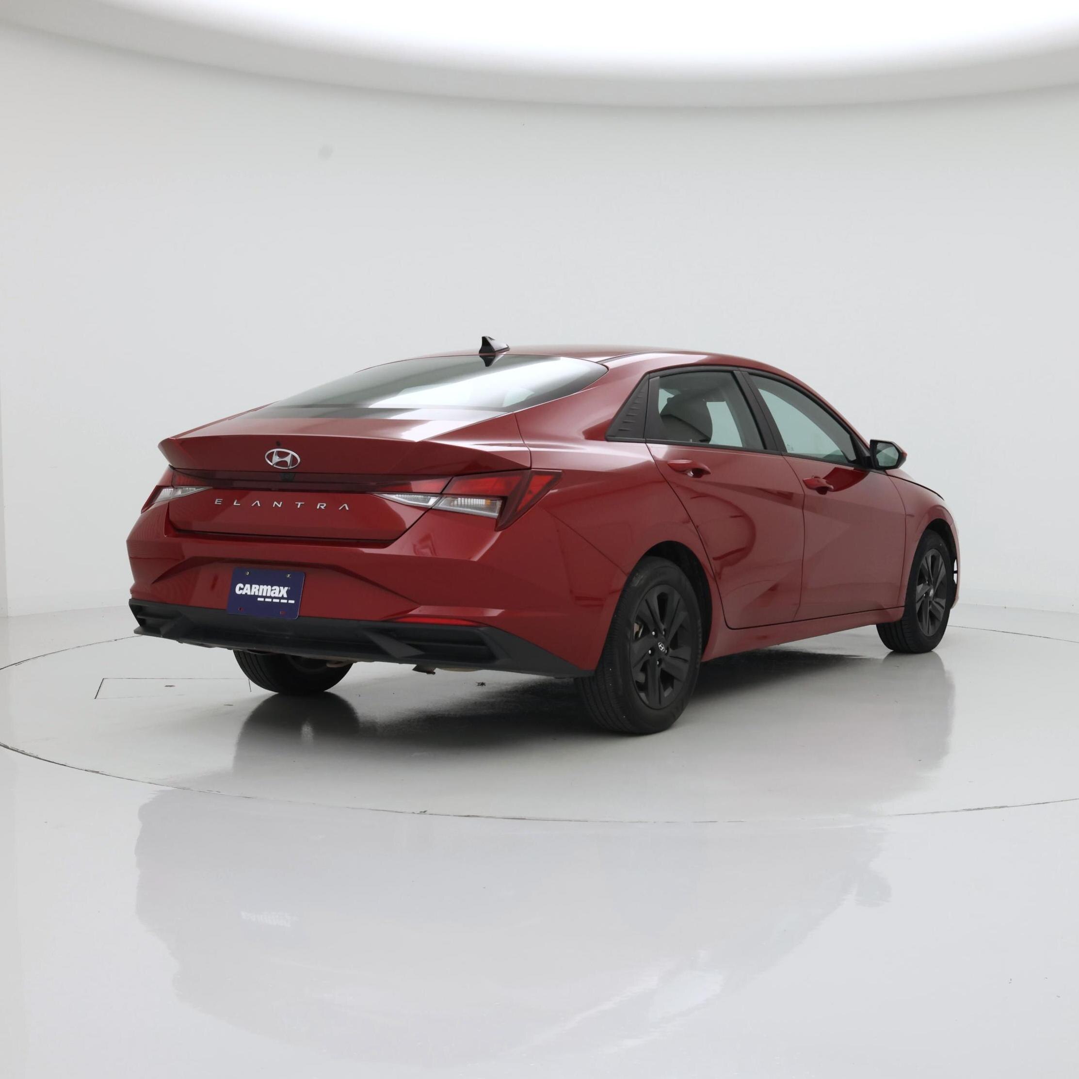 Thumbnail: 2023 Hyundai Elantra - 8