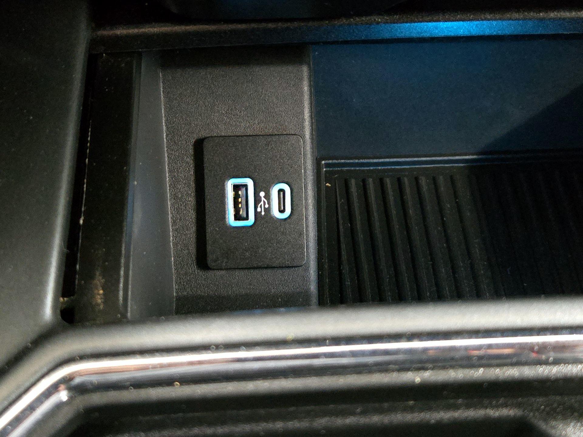 Thumbnail: 2021 Ford F-250 - 18