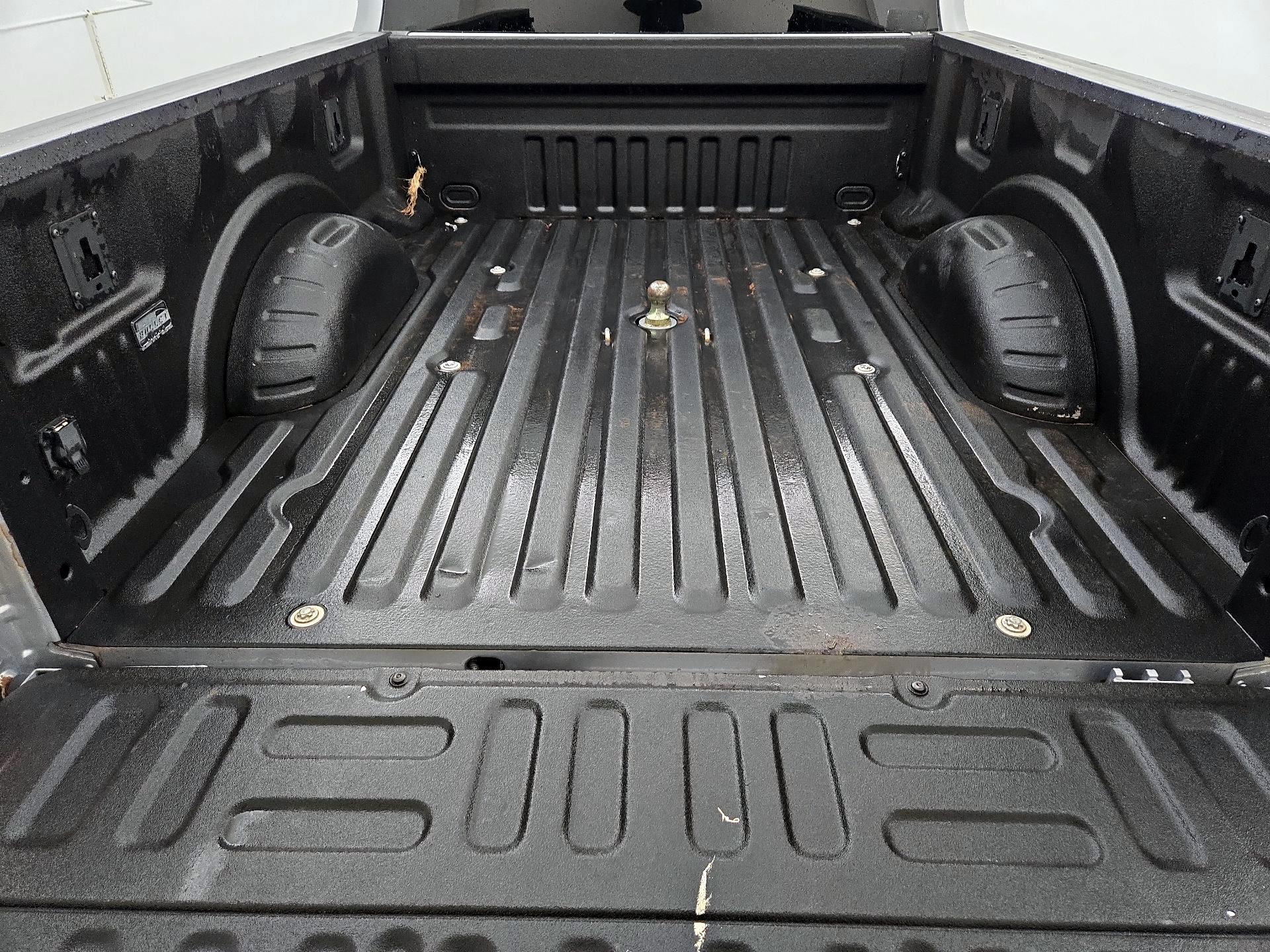 Thumbnail: 2021 Ford F-250 - 20