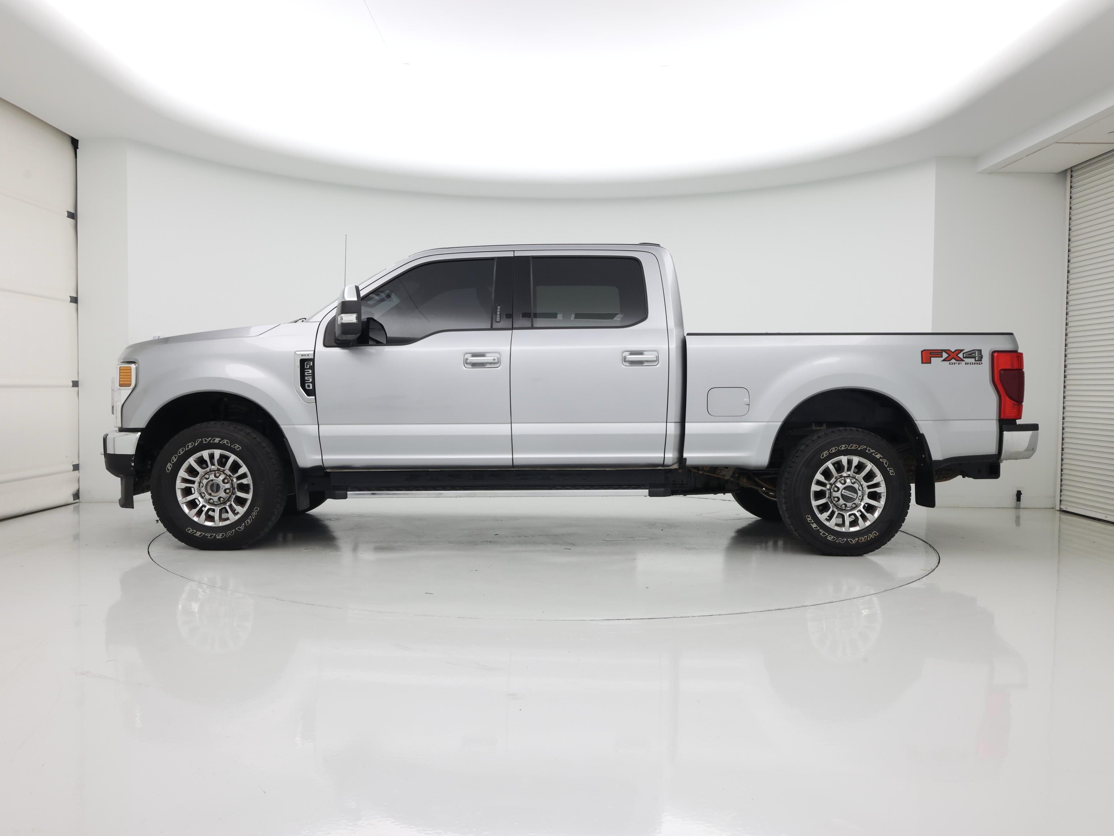 Thumbnail: 2021 Ford F-250 - 3