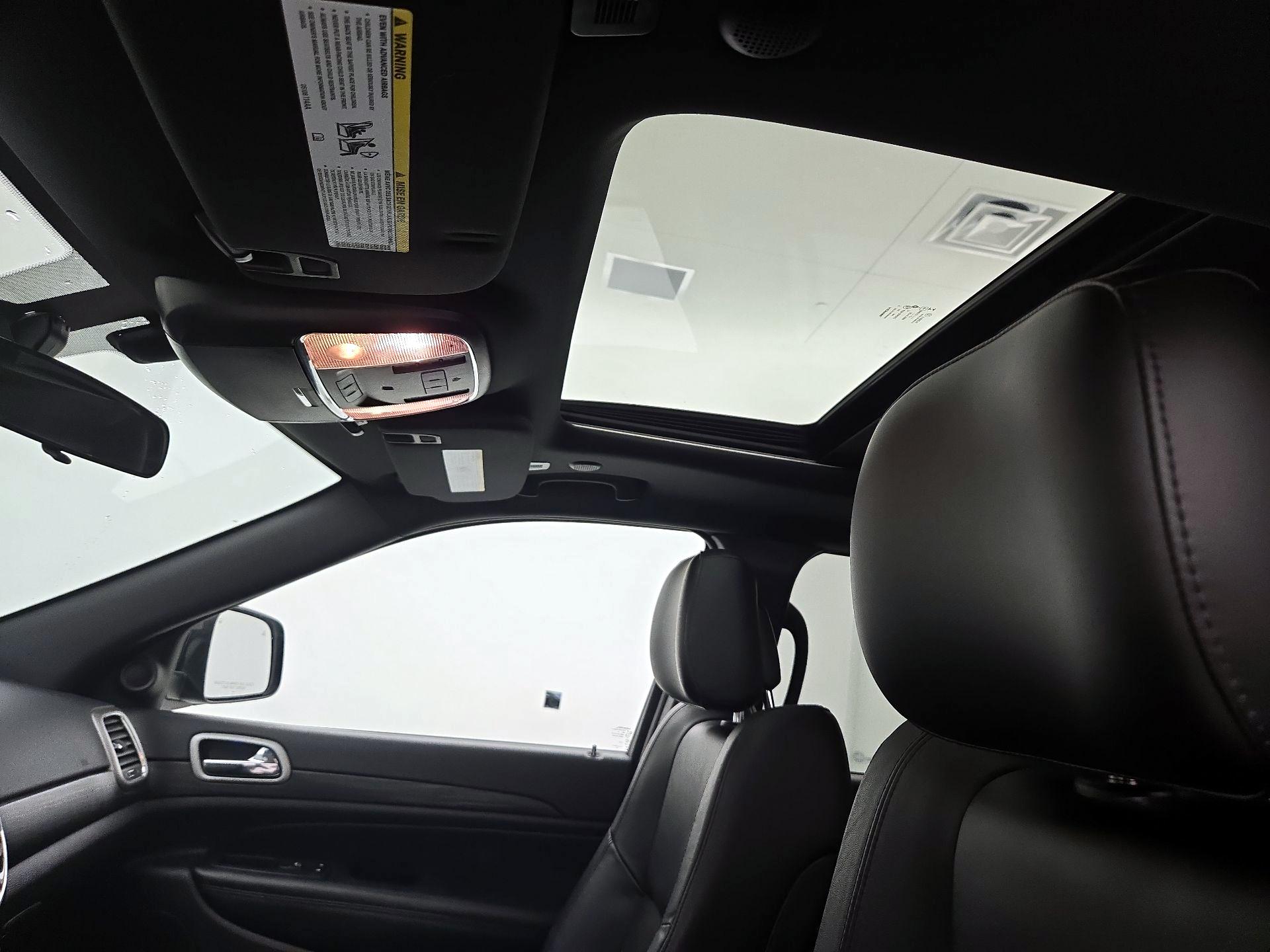 Thumbnail: 2021 Jeep Grand Cherokee - 19