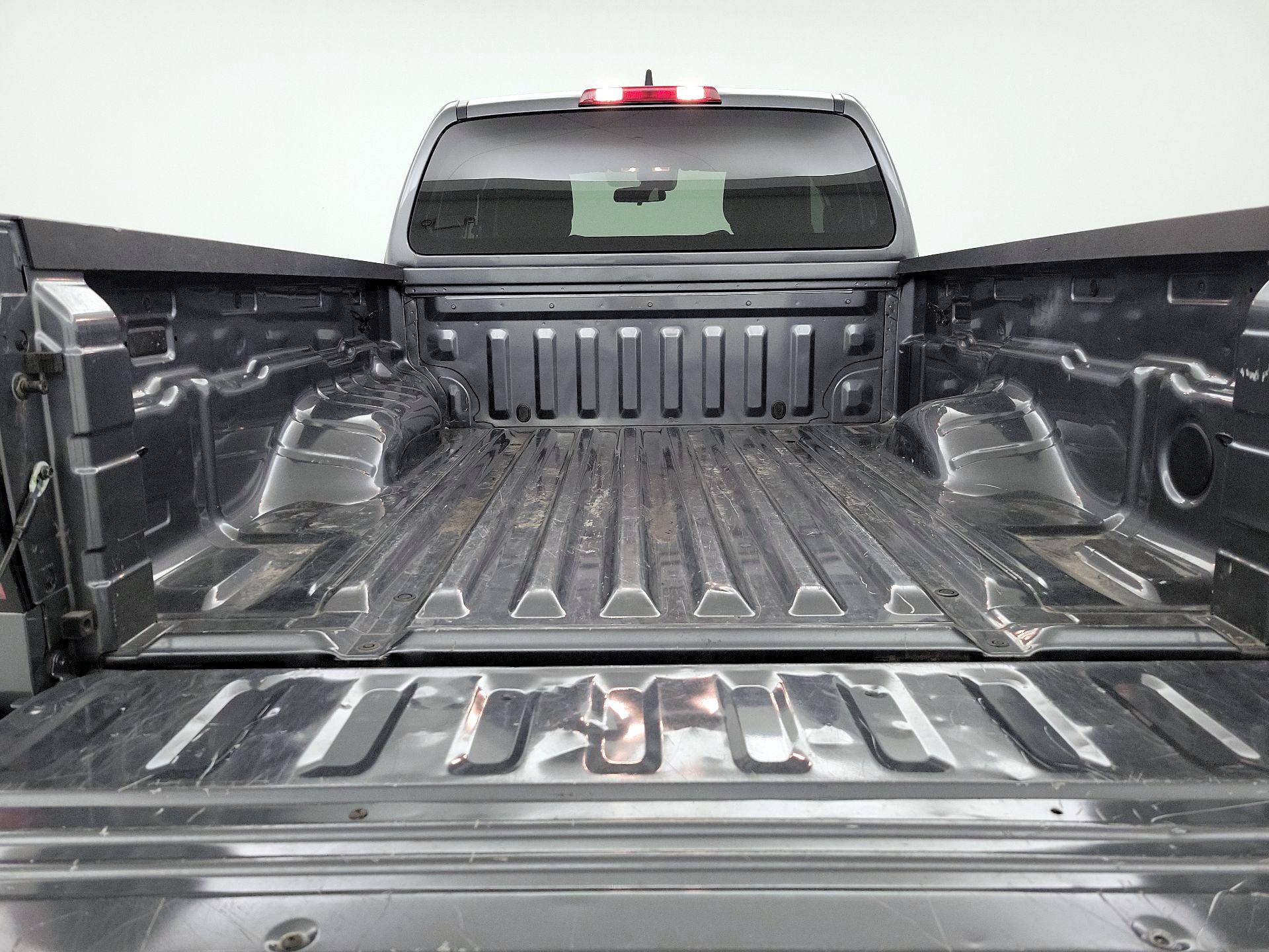 Thumbnail: 2023 Nissan Frontier - 20