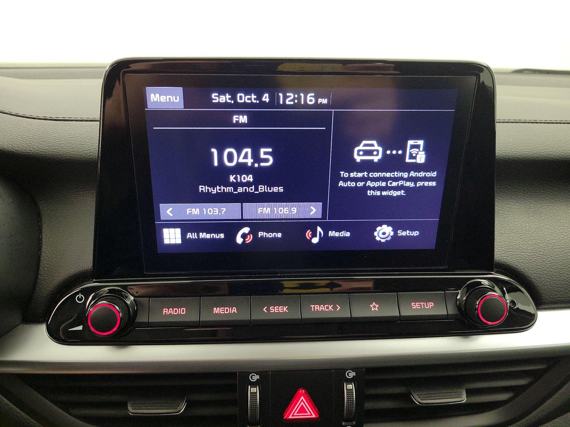 Thumbnail: 2023 Kia Forte - 15