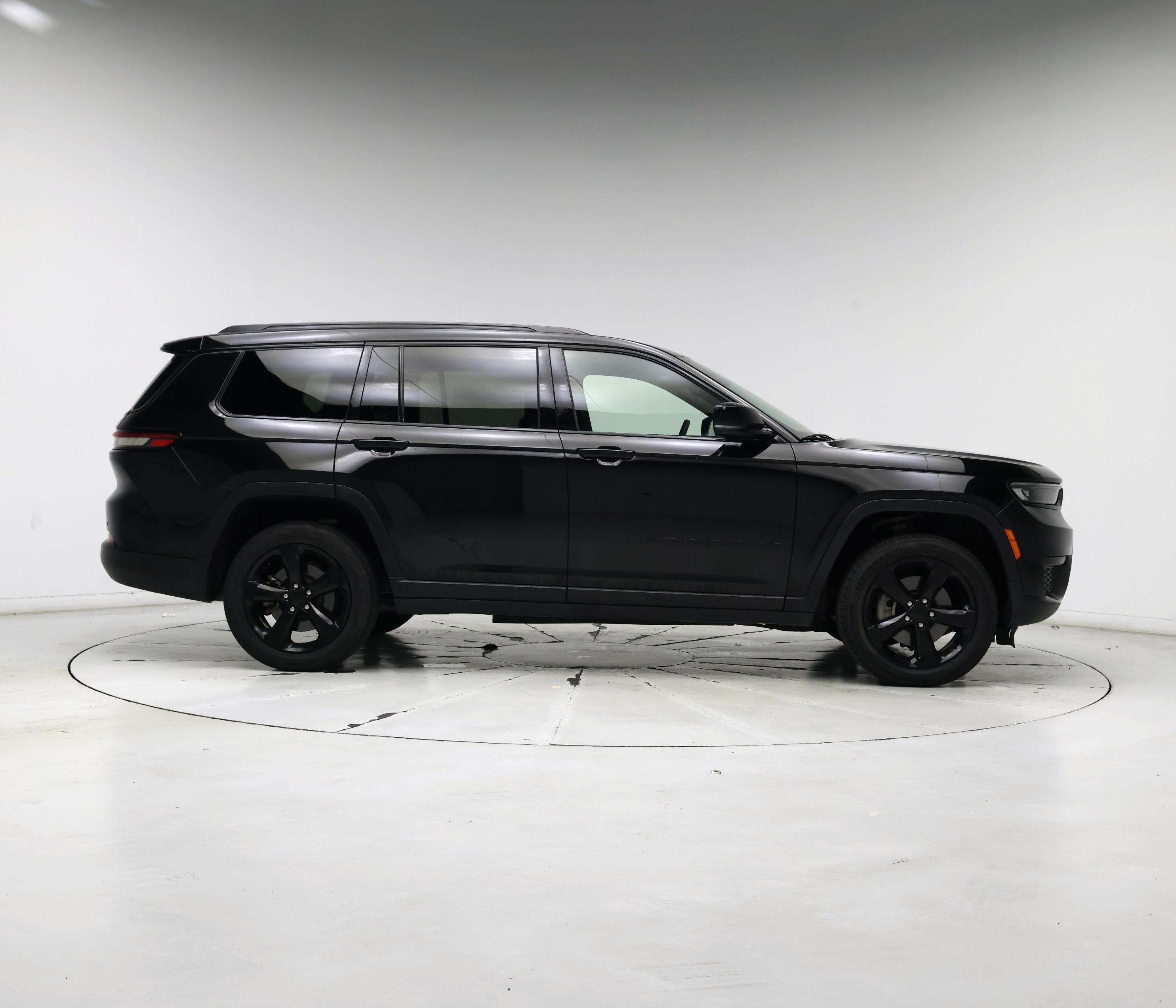 Thumbnail: 2023 Jeep Grand Cherokee L - 7