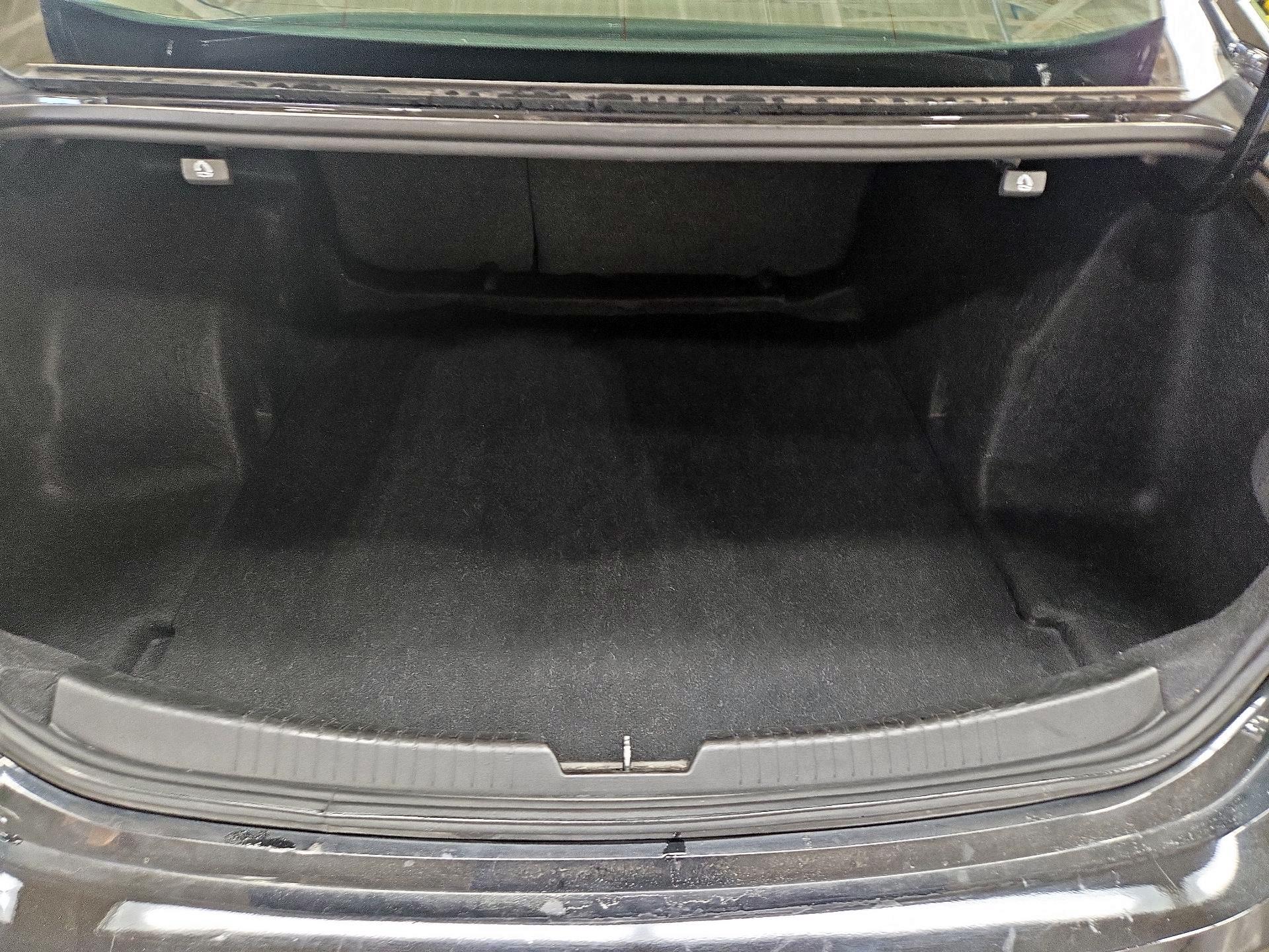 Thumbnail: 2023 Chevrolet Malibu - 20