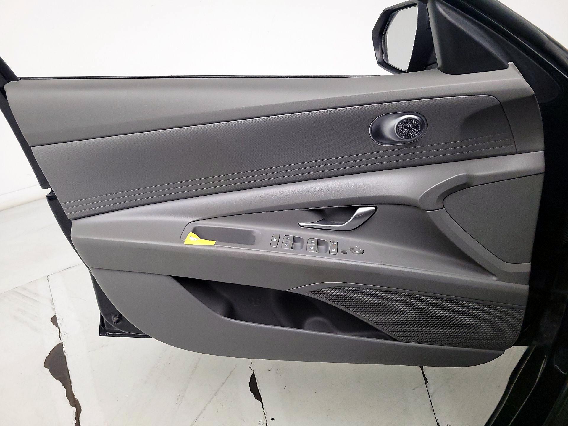 Thumbnail: 2024 Hyundai Elantra - 12