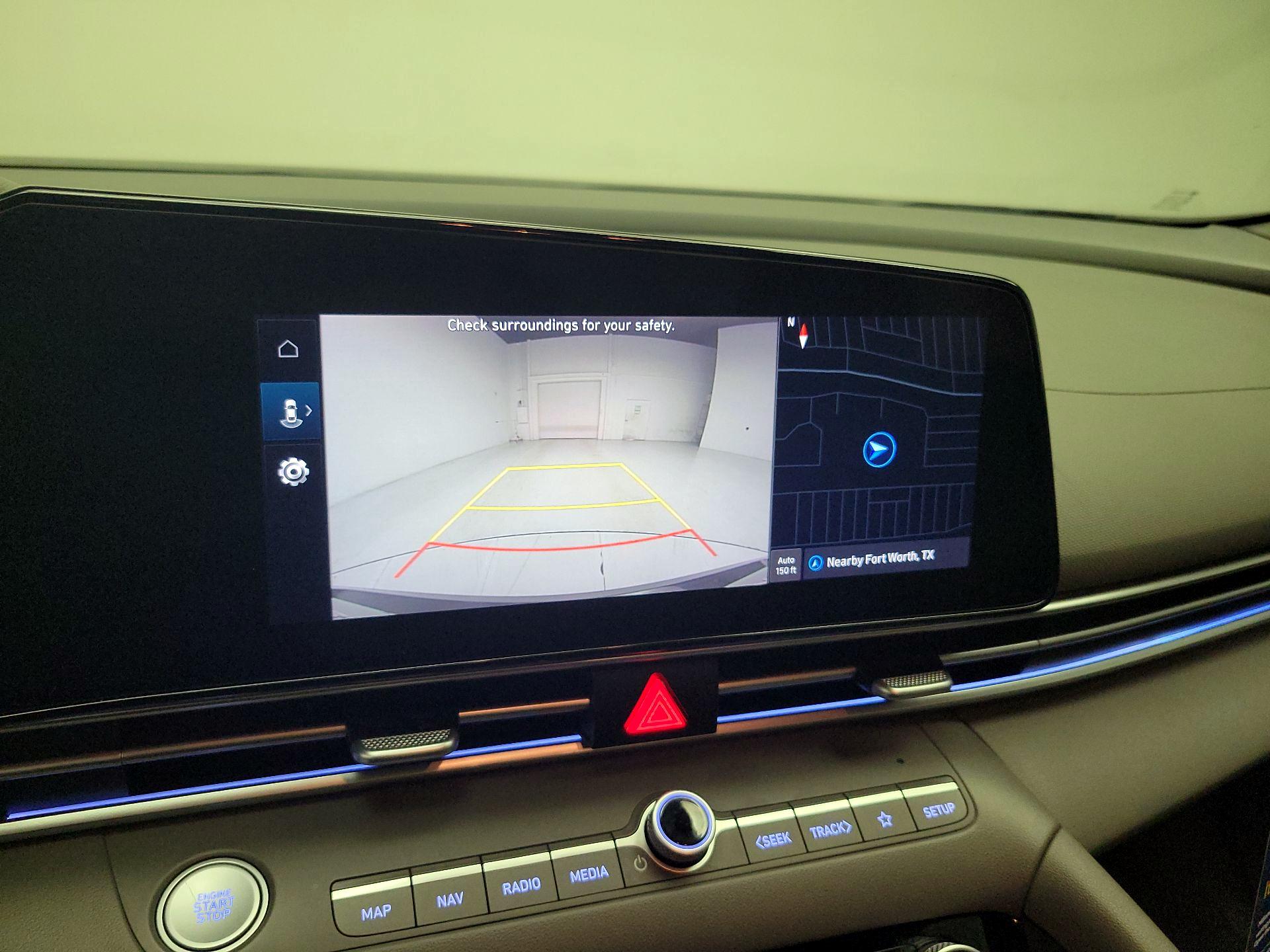 Thumbnail: 2024 Hyundai Elantra - 15
