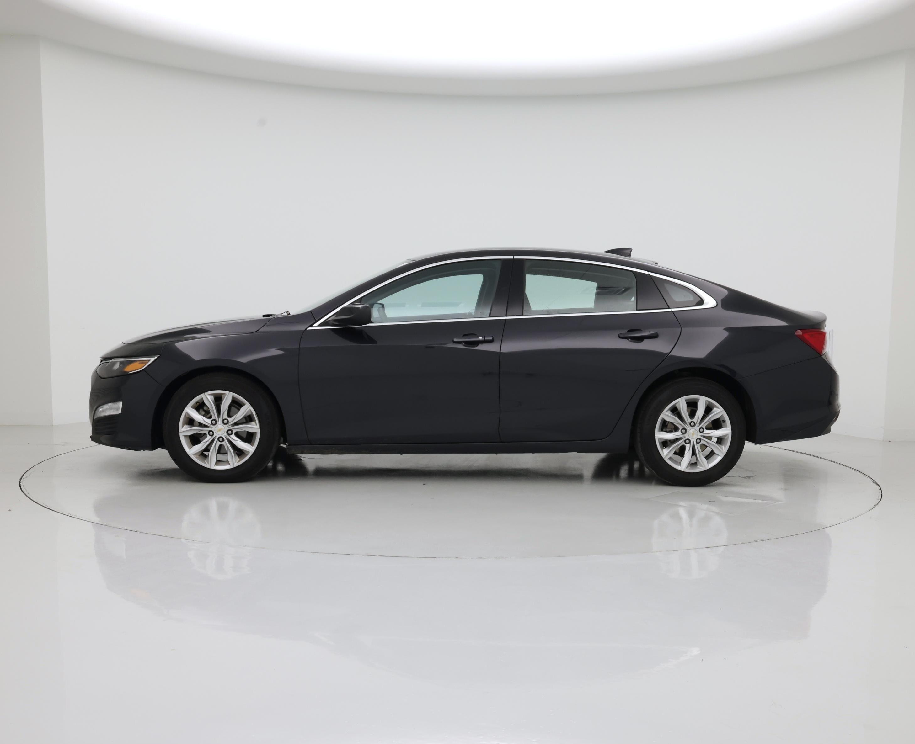 Thumbnail: 2023 Chevrolet Malibu - 3