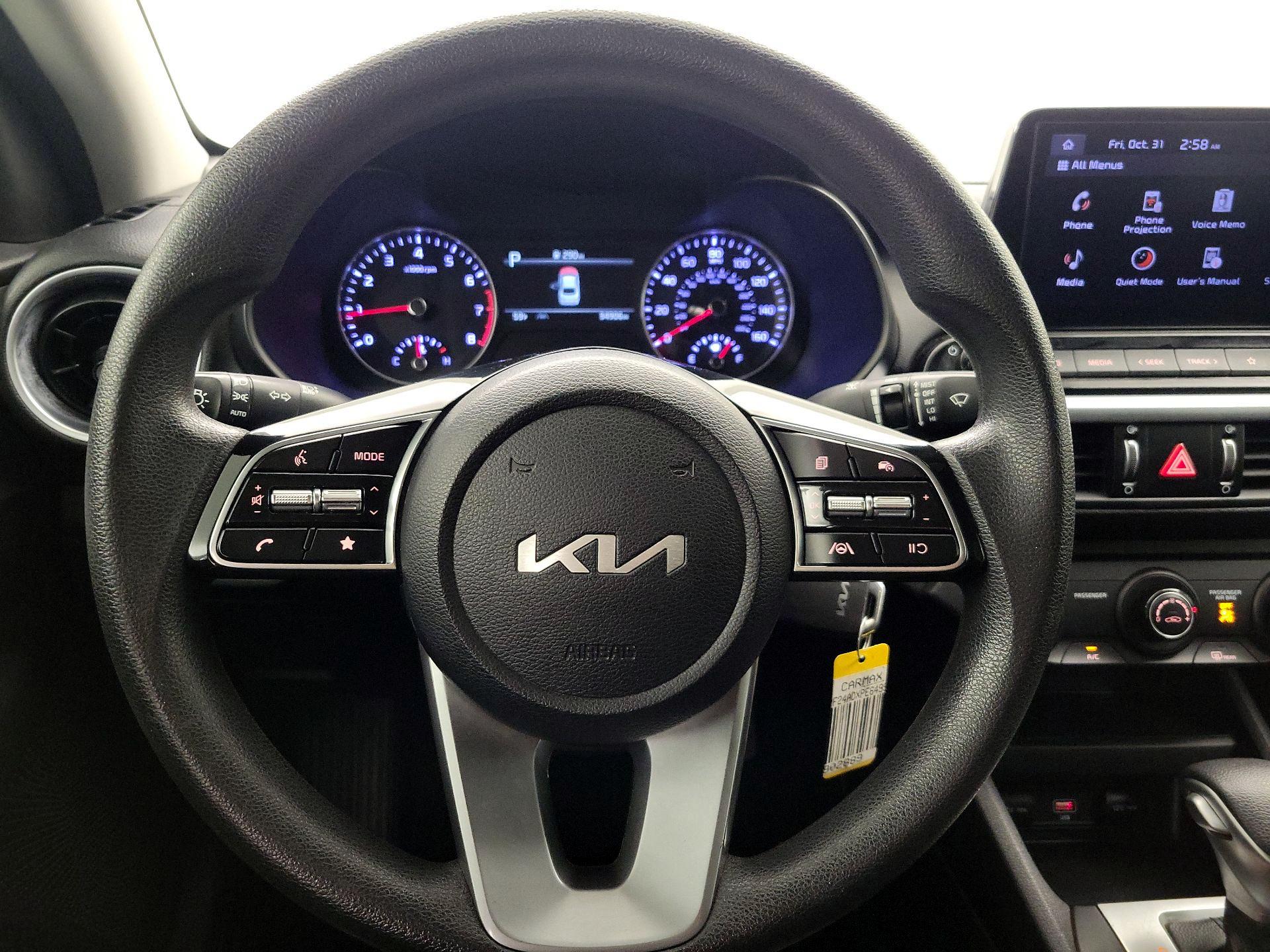 Thumbnail: 2023 Kia Forte - 10