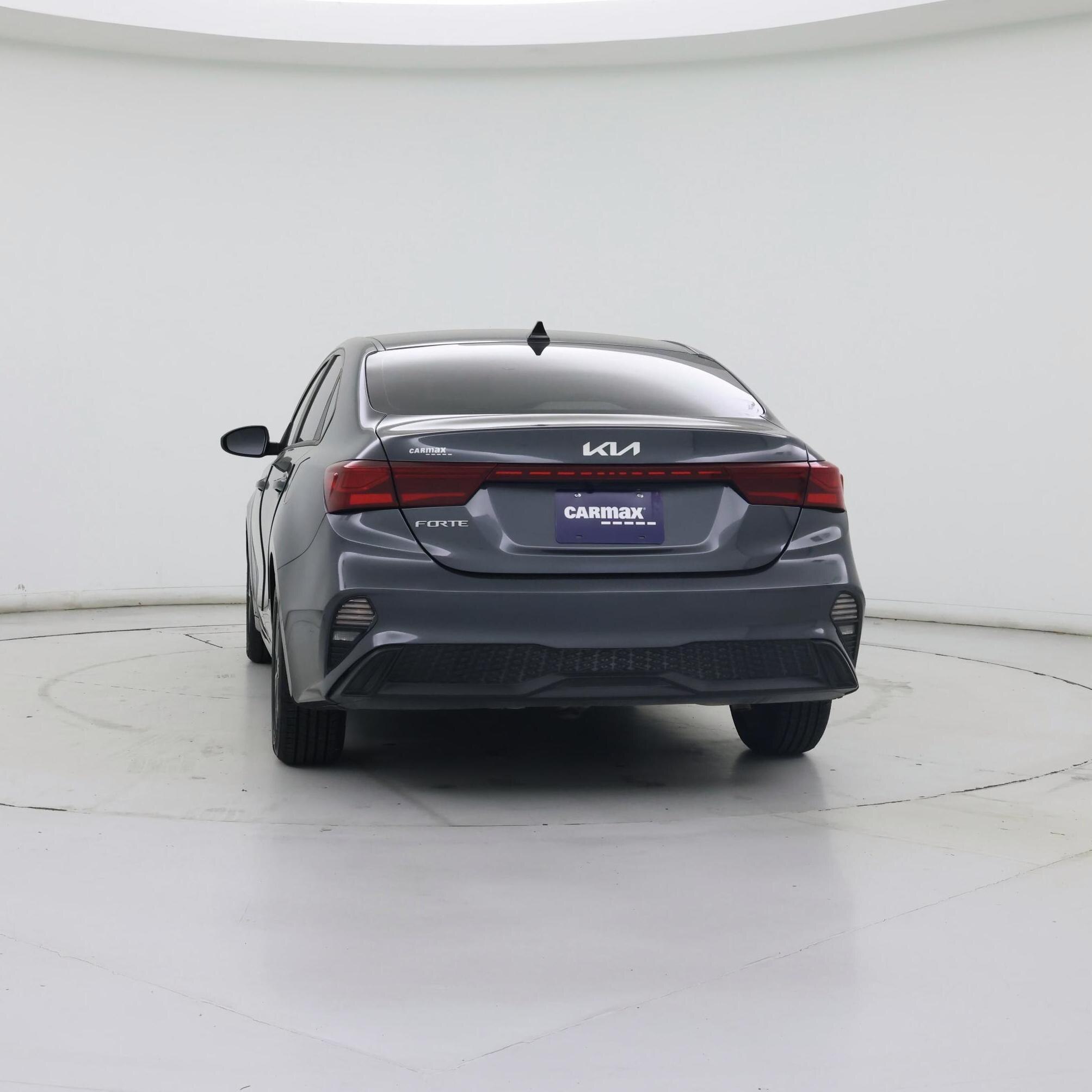 Thumbnail: 2023 Kia Forte - 6