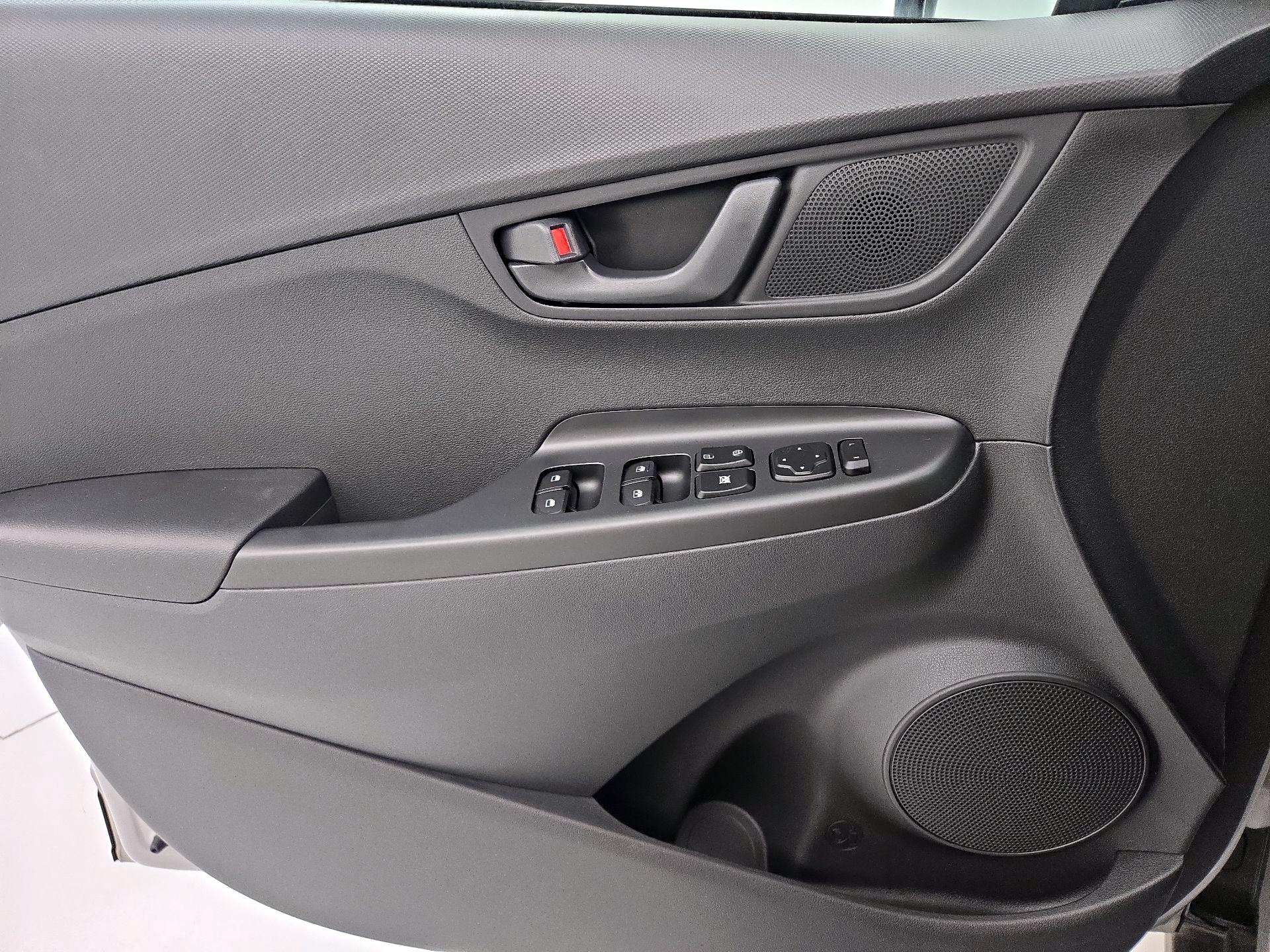 Thumbnail: 2023 Hyundai Kona - 12