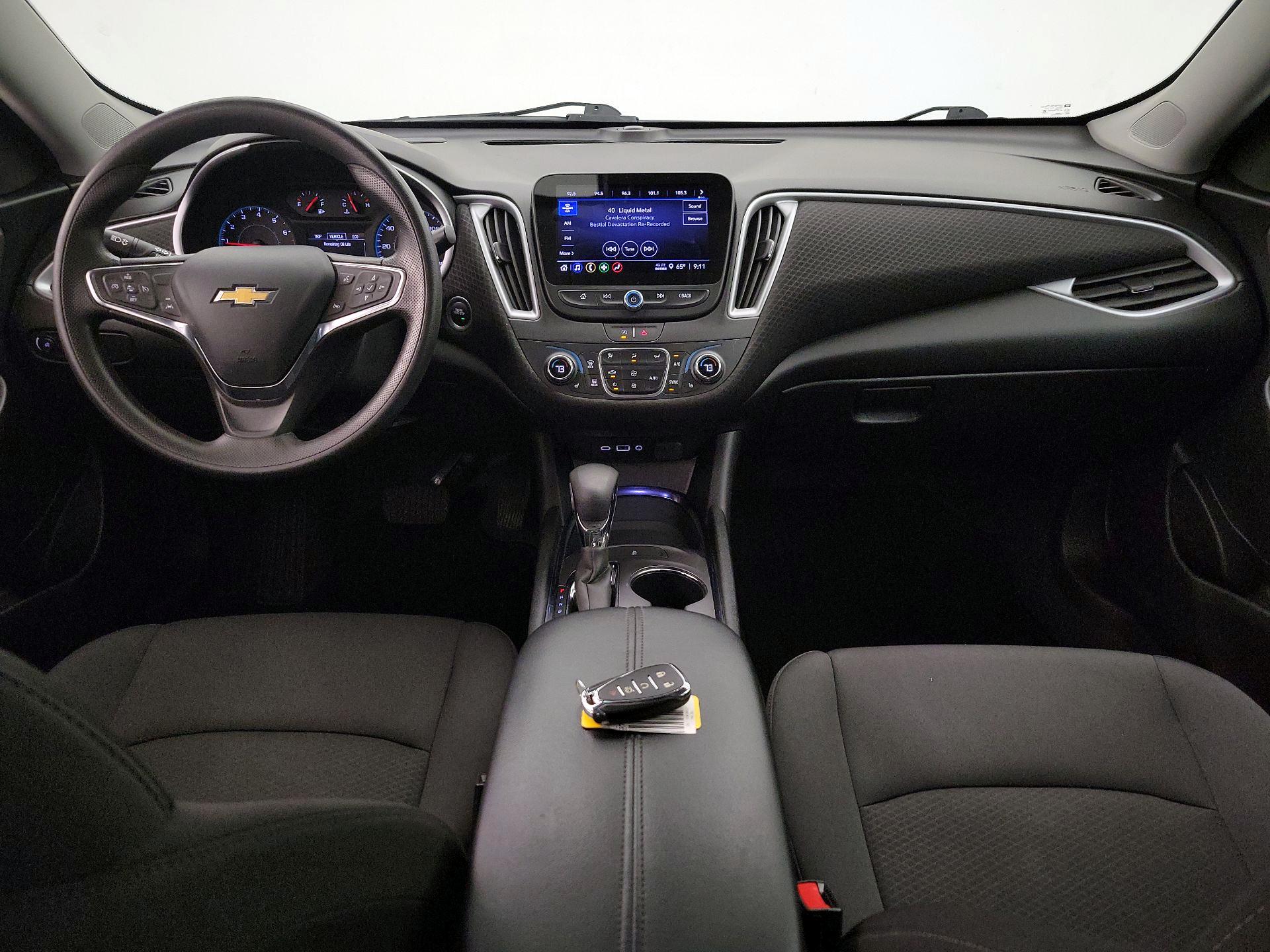 Thumbnail: 2023 Chevrolet Malibu - 9