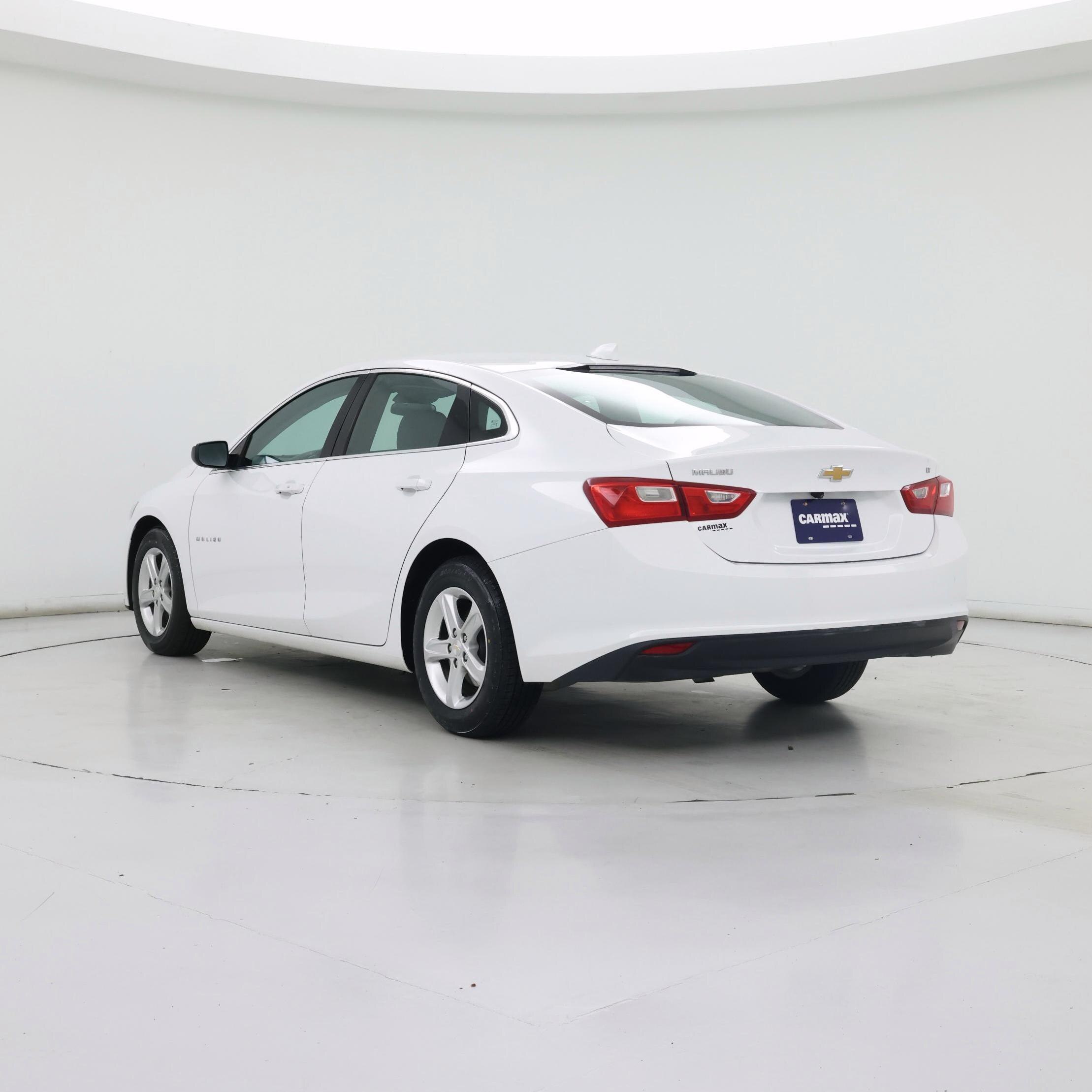 Thumbnail: 2023 Chevrolet Malibu - 2