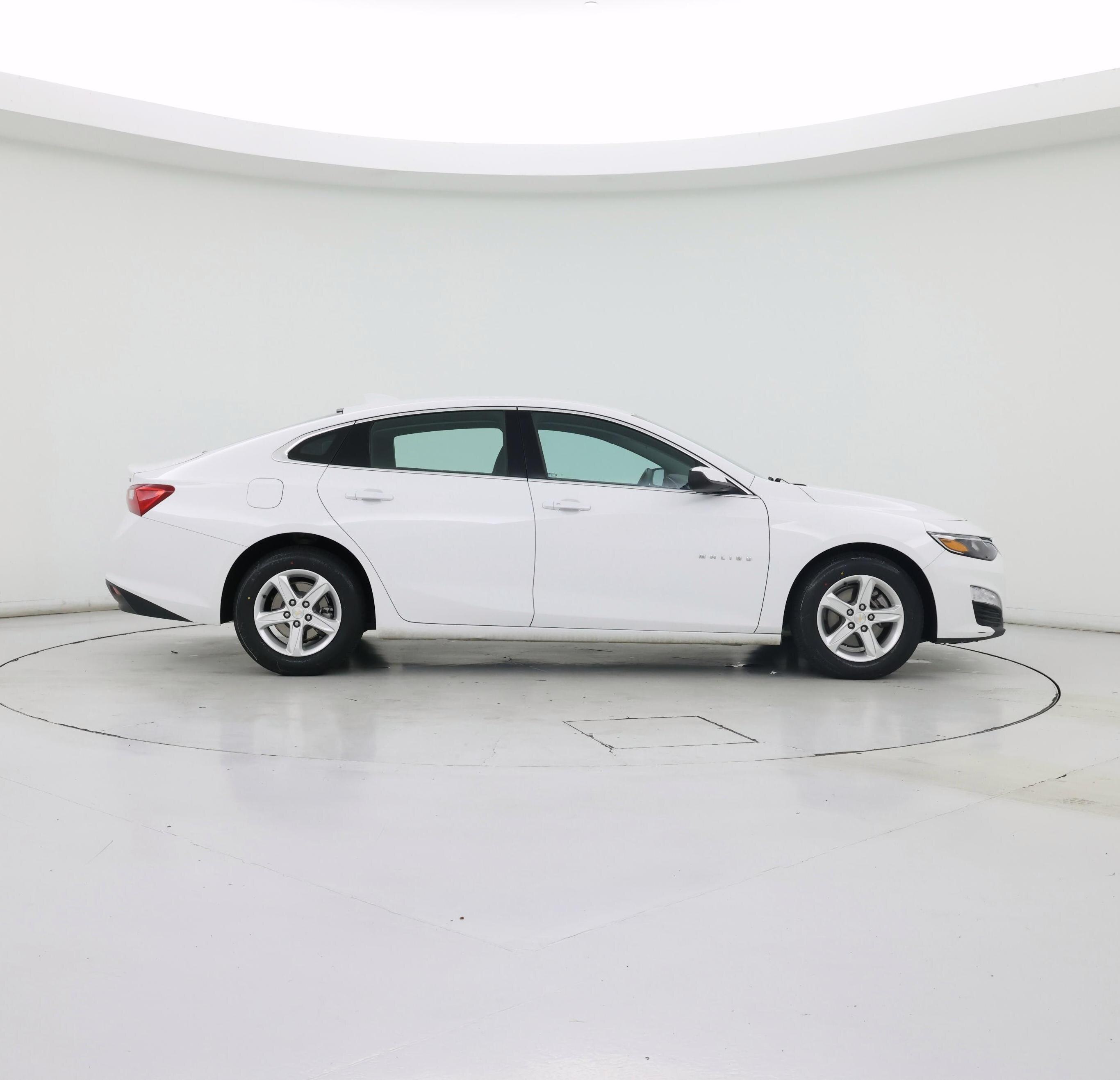 Thumbnail: 2023 Chevrolet Malibu - 7