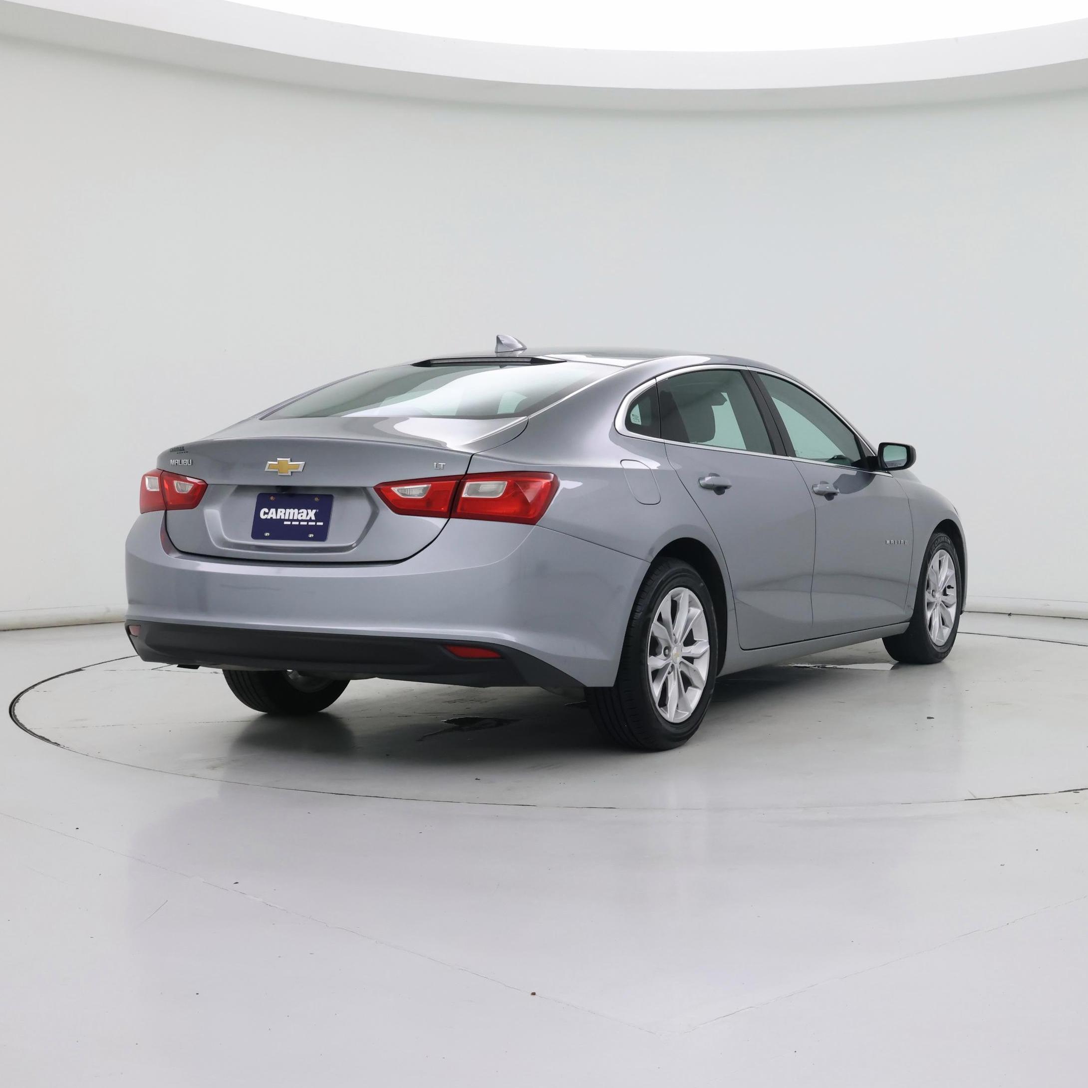 Thumbnail: 2023 Chevrolet Malibu - 8